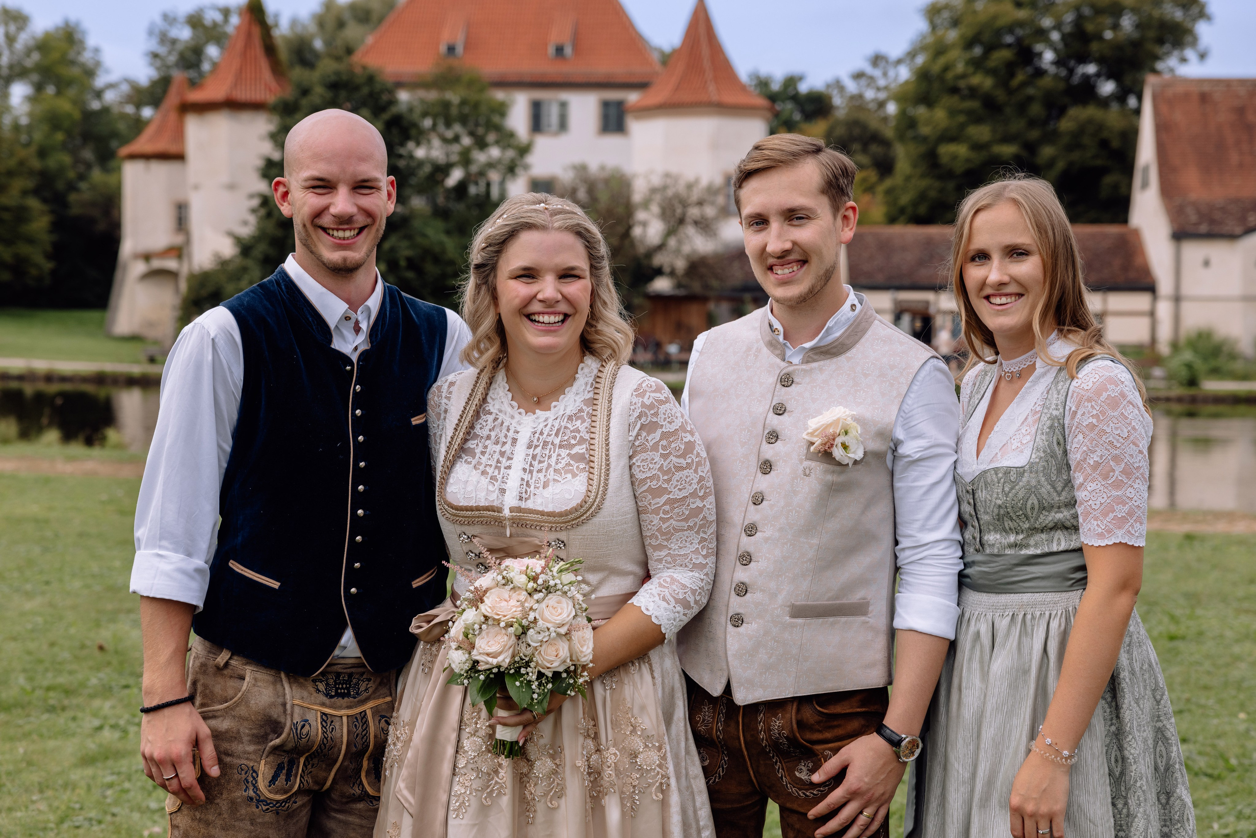 Pasing und Schloss Blutenburg. Hochzeitsfotograf München Taufe Familienfotograf Tanja Mauke