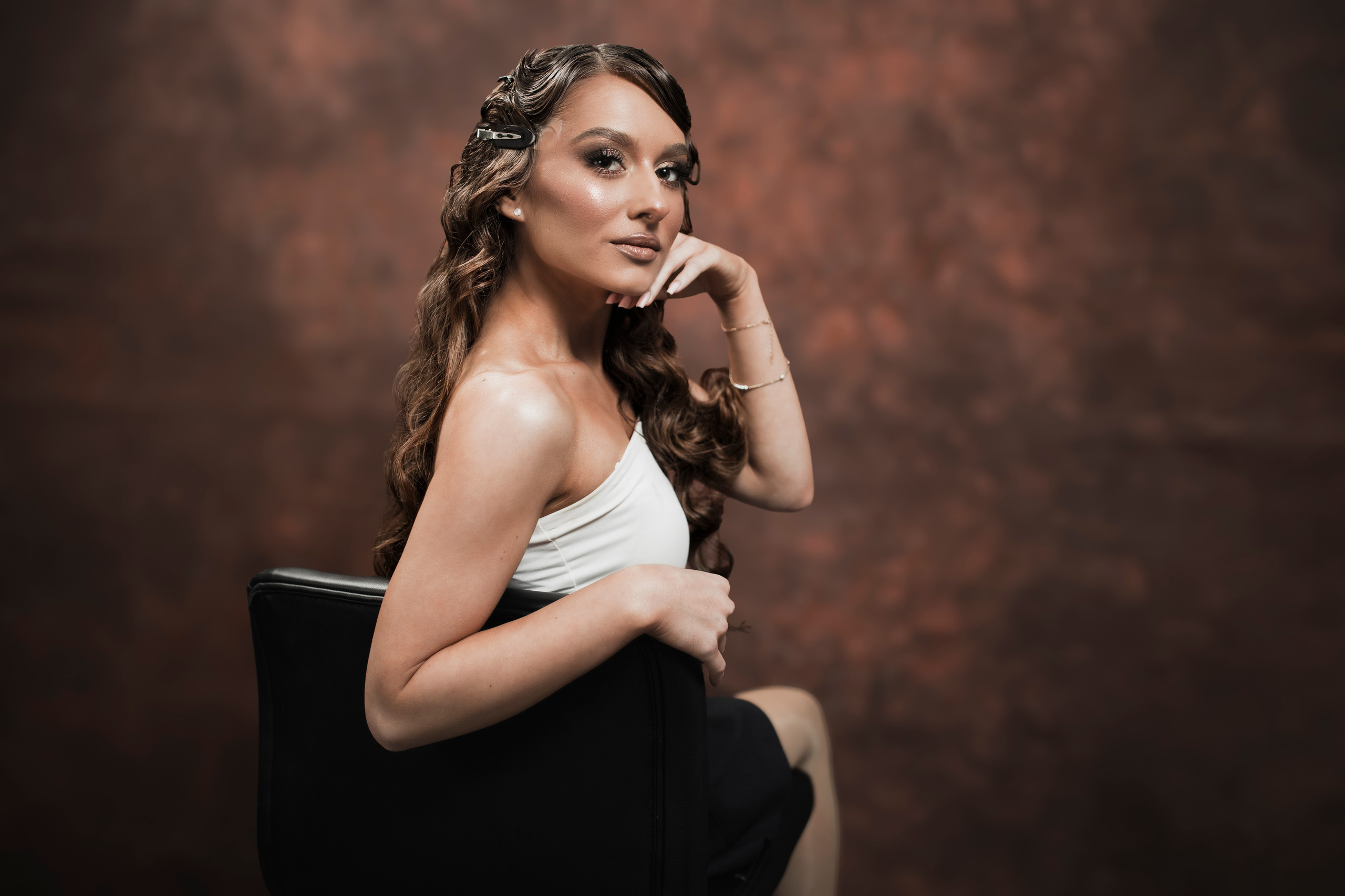 Photo: Alin Chirila / Marius Vlad Photo Studio: AlinoFotoStudio MakeUp: Daniela Fulop Hair: Carmen Roxana Balan Model: Cristina Galan-ședință_foto_Cristina_Galan, fotografii_Cristina_Galan_Alin_Chirila, sesiune_foto_AlinoFotoStudio, colaborare_Marius_Vlad, make-up_Daniela_Fulop, hairstylist_Carmen_Roxana_Balan, ședință_foto_profesională_Botoșani, fotografii_artistice_Cristina_Galan, AlinoFotoStudio_ședință_foto, fotografie_de_portret_Botoșani, ședință_foto_deosebită_model_Cristina_Galan