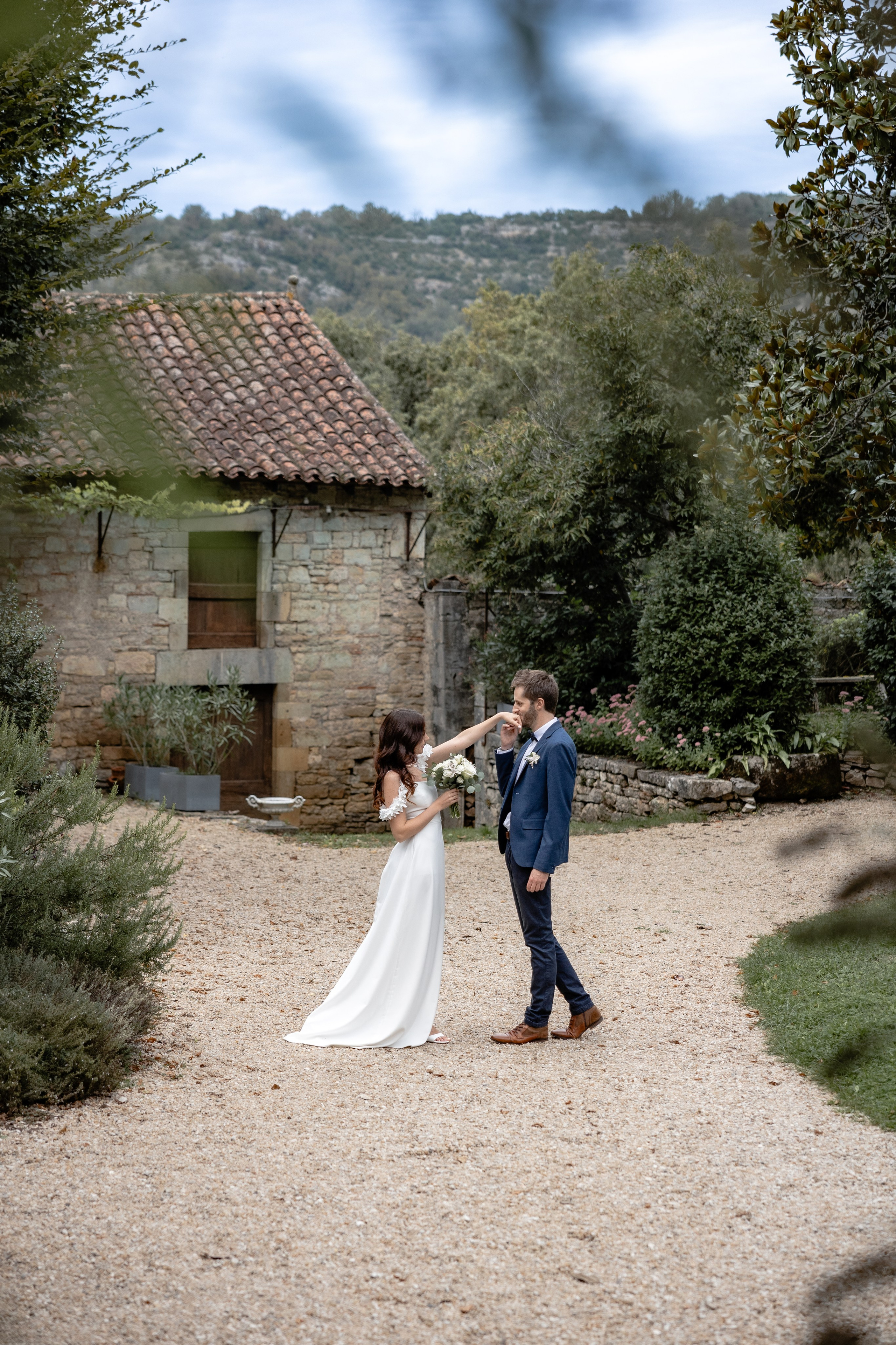 Elopement at Château de Cénevières. Евгения Смирнова — фотограф в Тулузе и юго-западной Франции