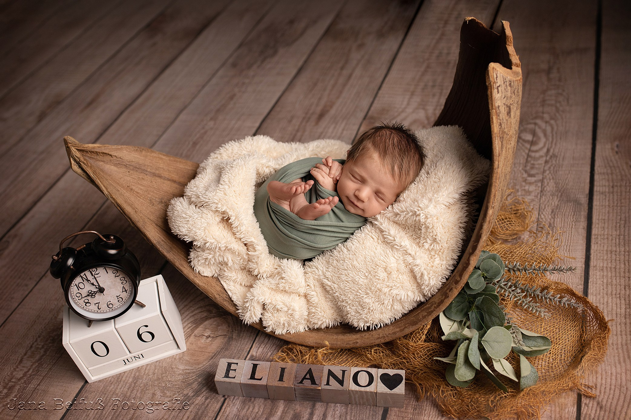 Neugeborenenshooting Weißenhorn, Neugeborenenshooting Ulm, Babyfotograf Ulm, Babyfotograf Senden, Babyfotograf Neu-Ulm Jana Beifuß FotografieNeugeborenenshooting Weißenhorn, Neugeborenenshooting Ulm, Babyfotograf Ulm, Babyfotograf Senden, Babyfotograf Neu-Ulm