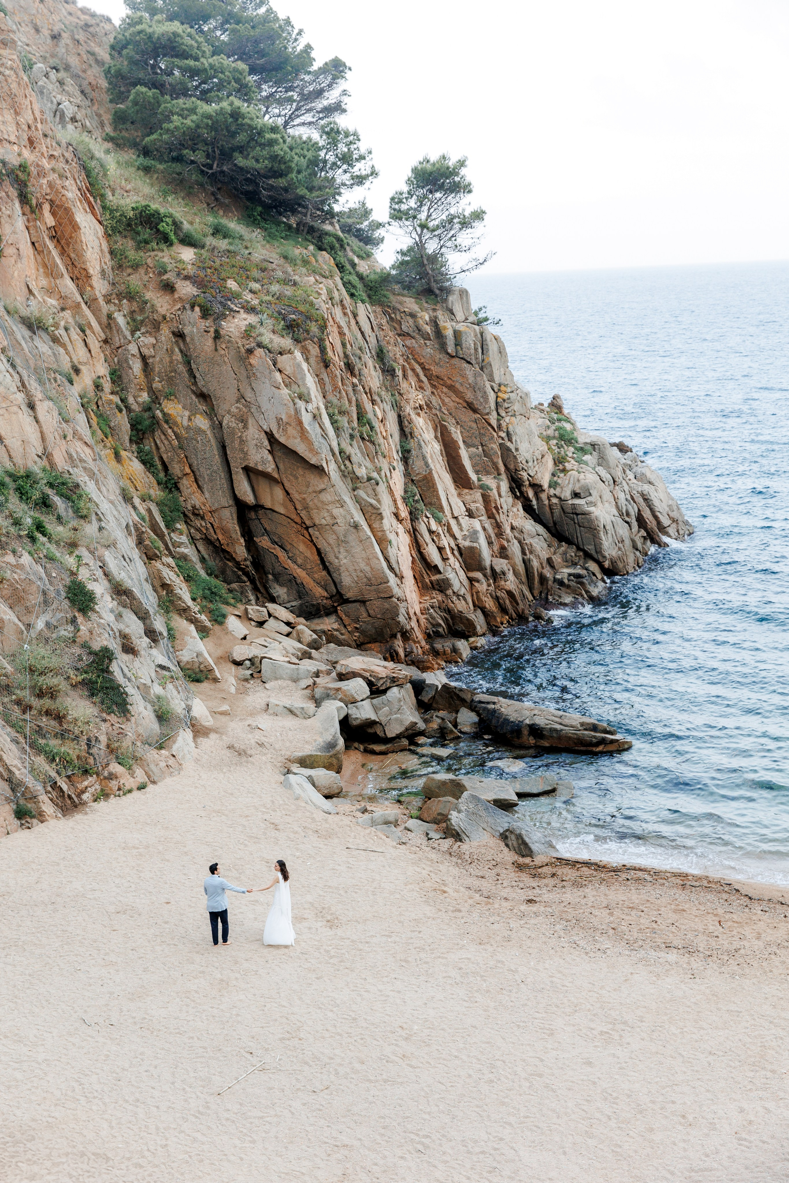 Wedding in Costa Brava. Wedding Photographer in Barcelona Lana Alekhina