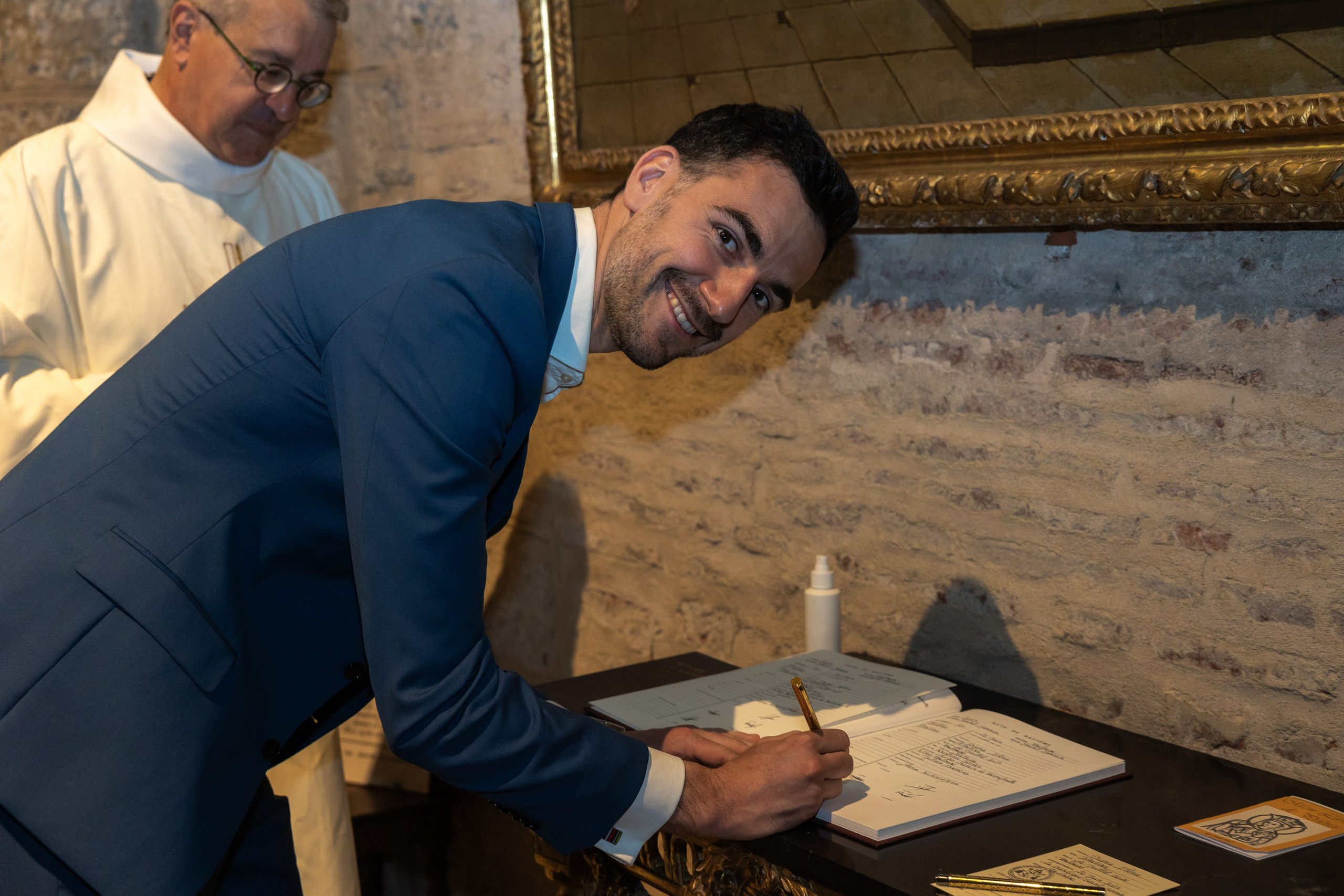 The Baptism of Diana in the Church of Saint-Sernin in Toulouse. Евгения Смирнова — фотограф в Тулузе и юго-западной Франции