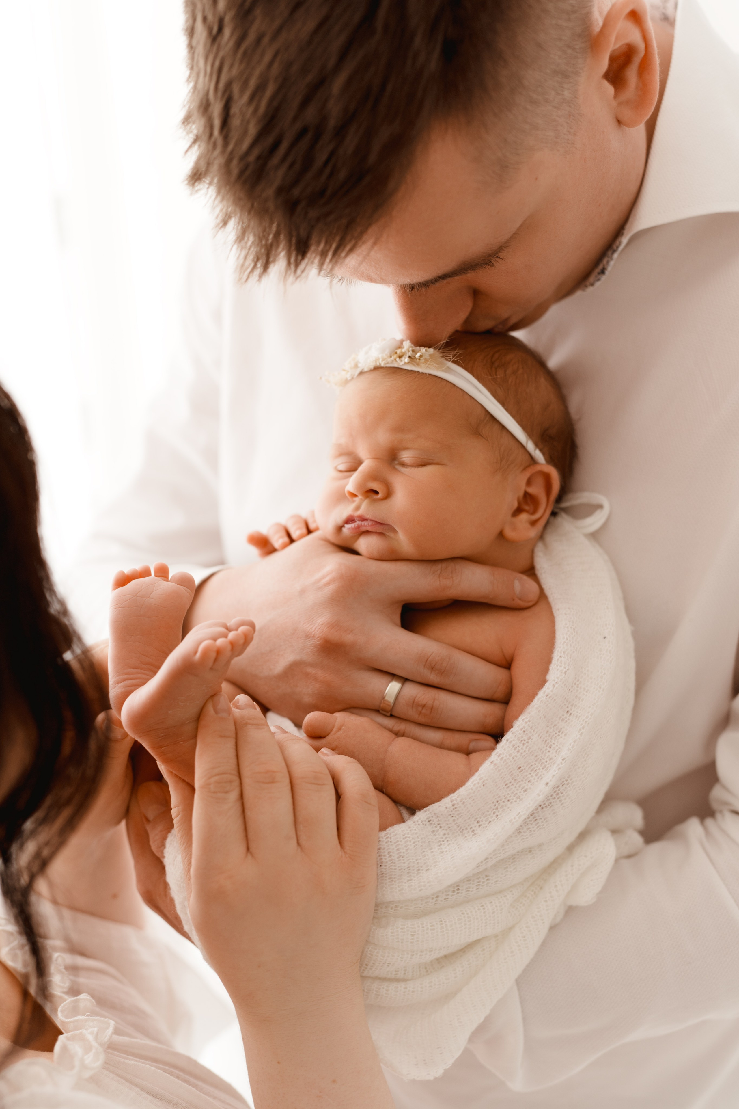 Pierwsza sesja Amelki. Fotograf Łódź - sesja ciążowa, noworodkowa, dziecięca. Studio w Łodzi