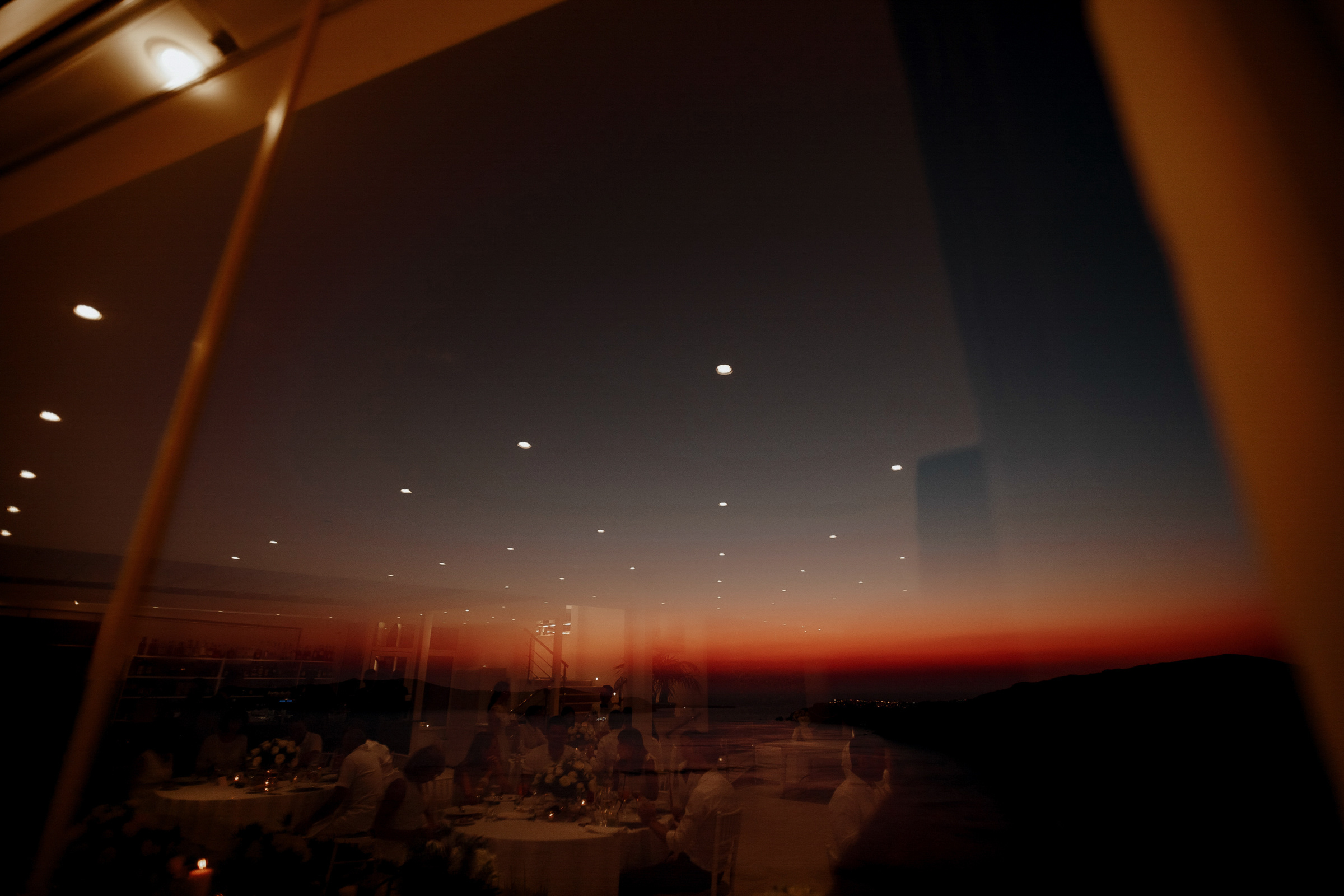 Drunk in love -Santorini-. Servicii Foto Video în Chișinău și Europa ID-Brothers