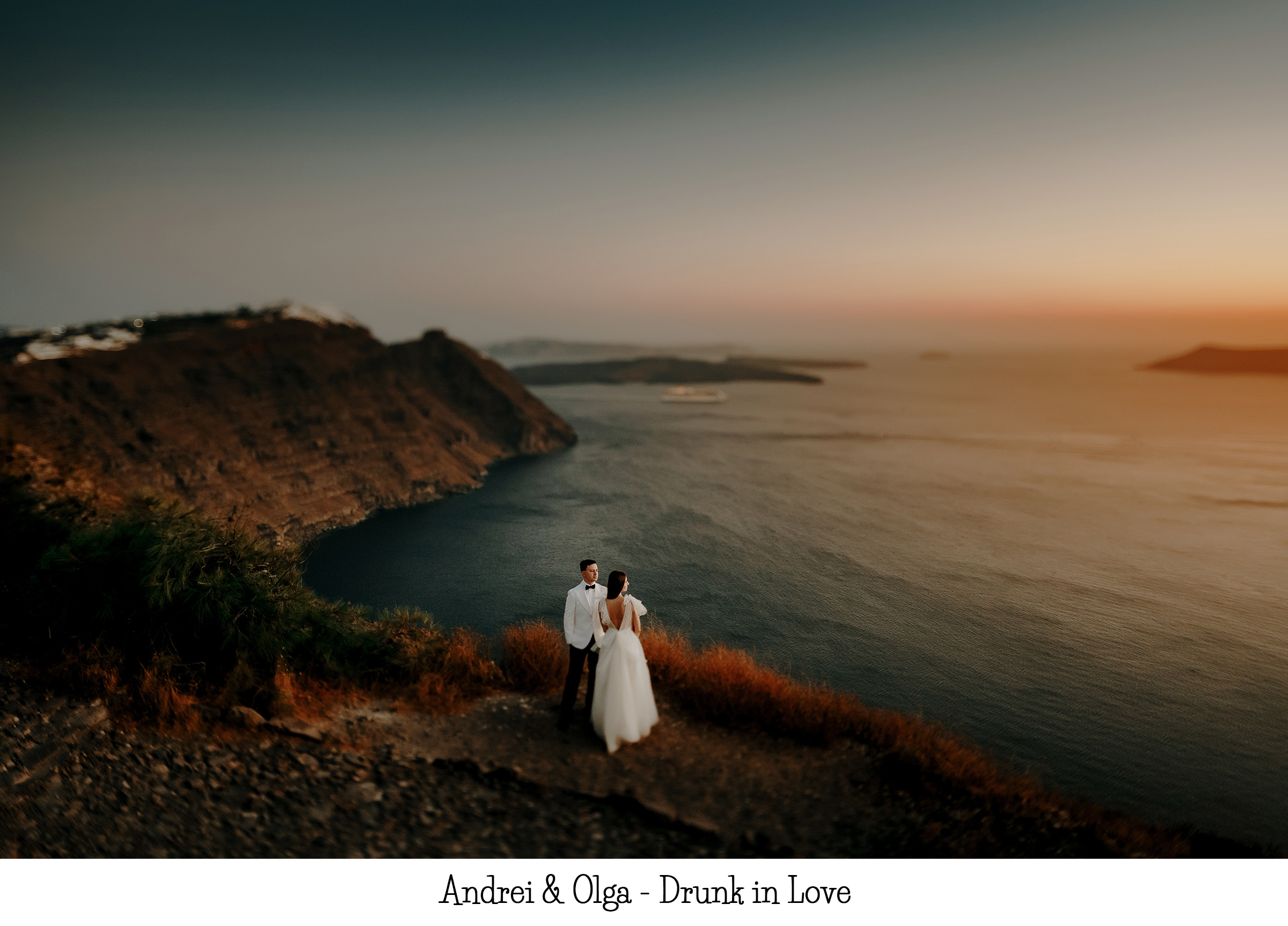 Drunk in love -Santorini-. Servicii Foto Video în Chișinău și Europa ID-Brothers
