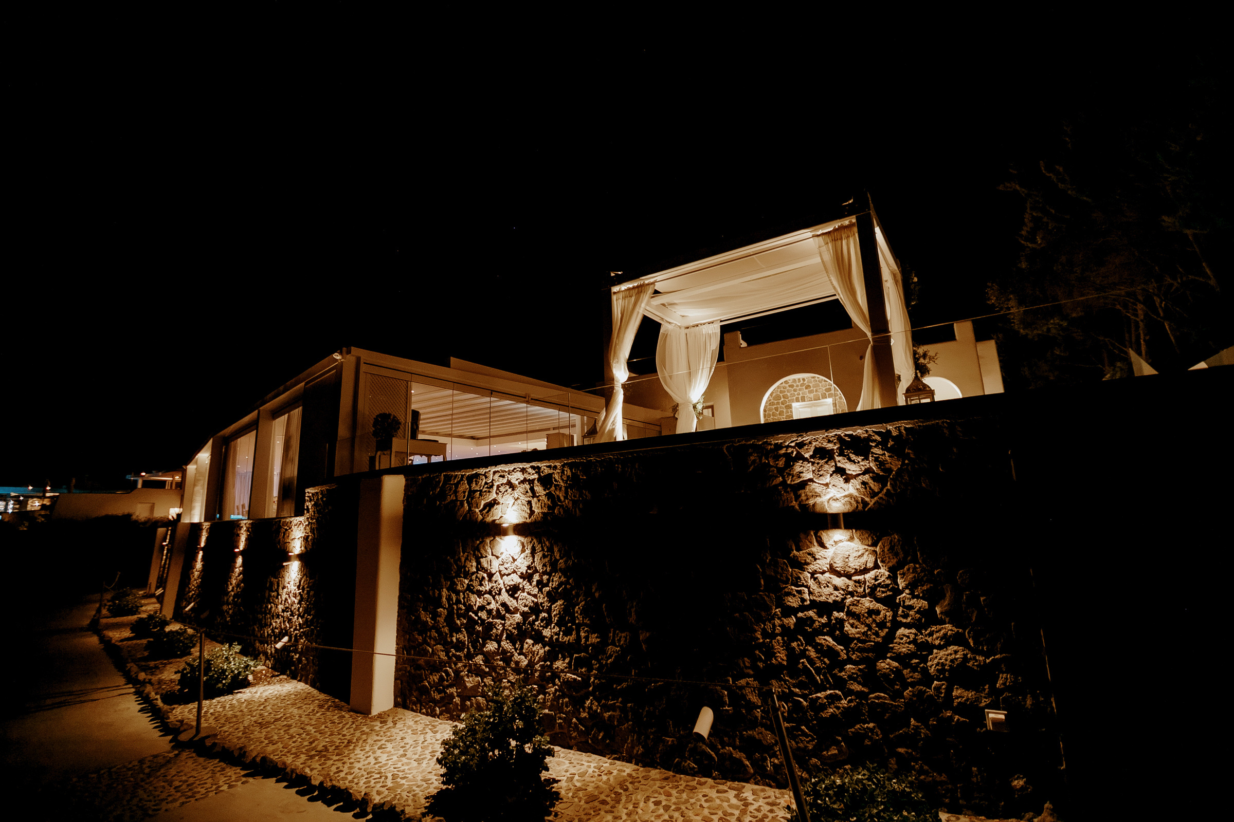 Drunk in love -Santorini-. Servicii Foto Video în Chișinău și Europa ID-Brothers