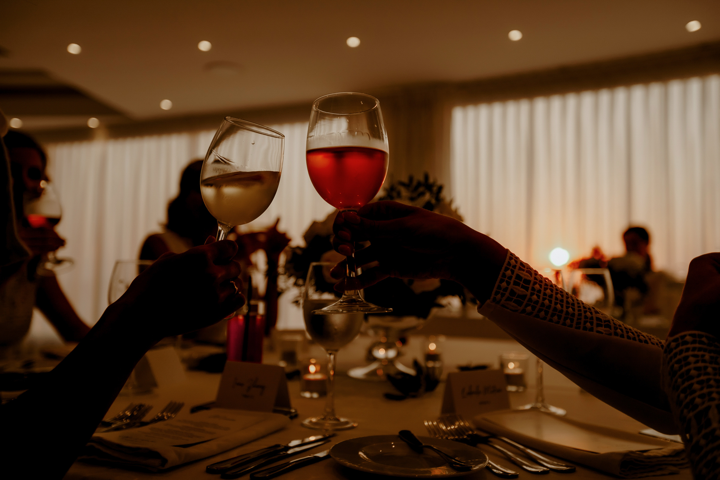 Drunk in love -Santorini-. Servicii Foto Video în Chișinău și Europa ID-Brothers