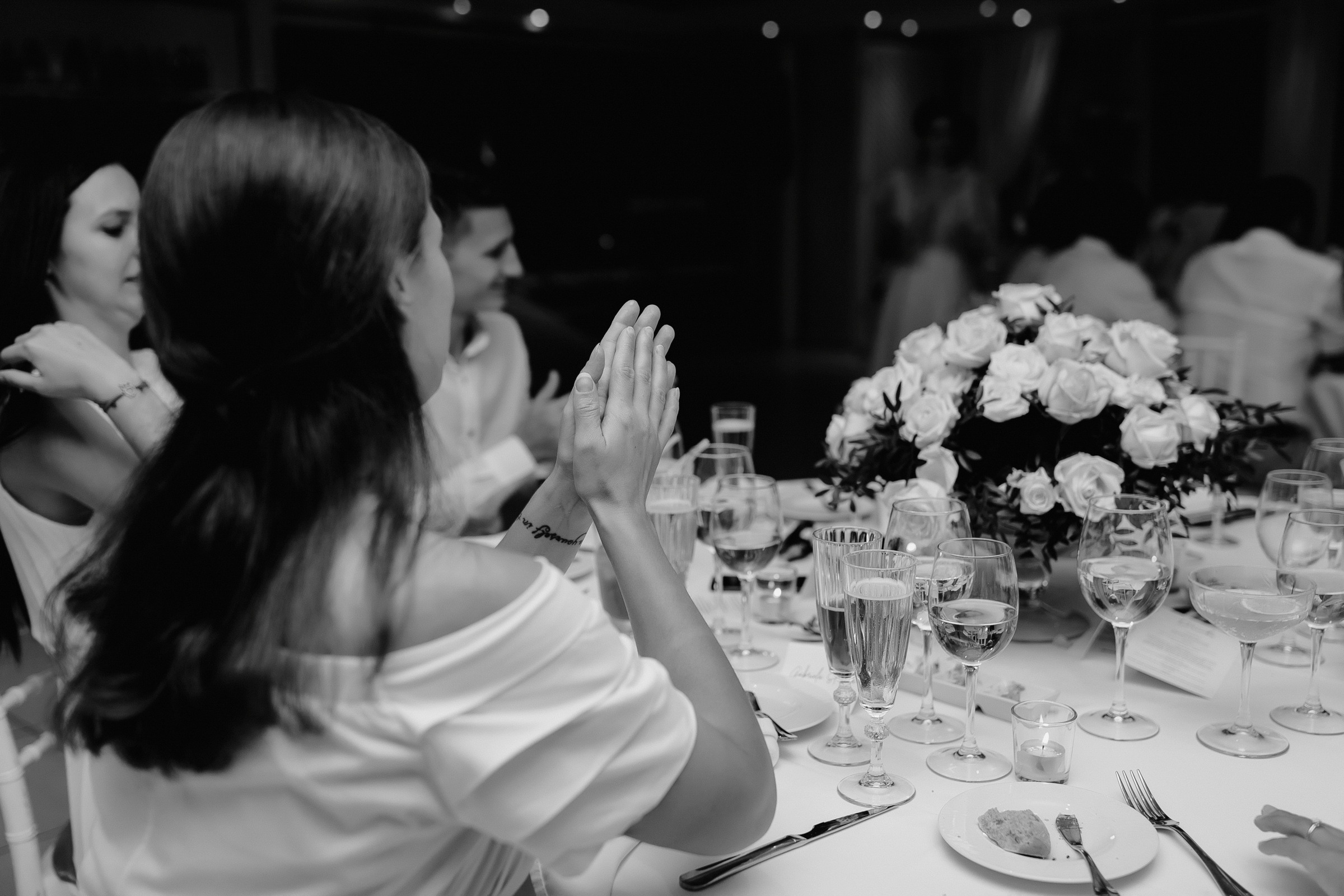 Drunk in love -Santorini-. Servicii Foto Video în Chișinău și Europa ID-Brothers