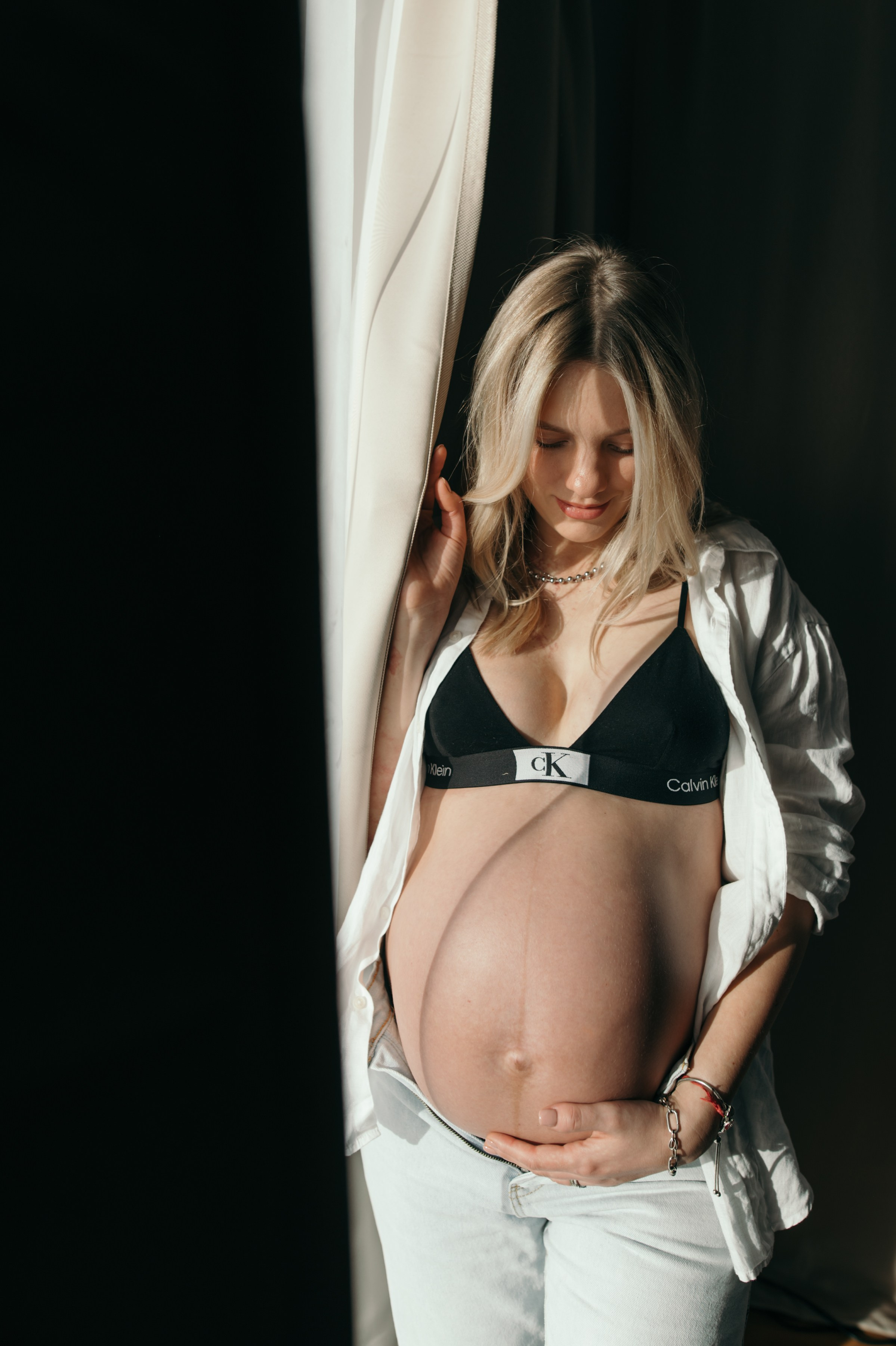 Maternity Photoshoot Berlin — Elvina Kulinicenko