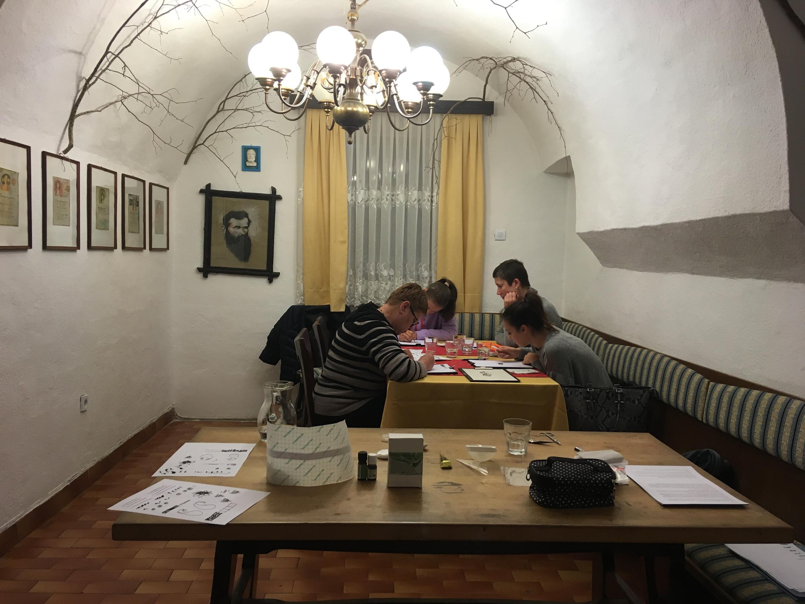 Delavnica poslikave s kano. Numerologija. Nevrografika. Delavnice