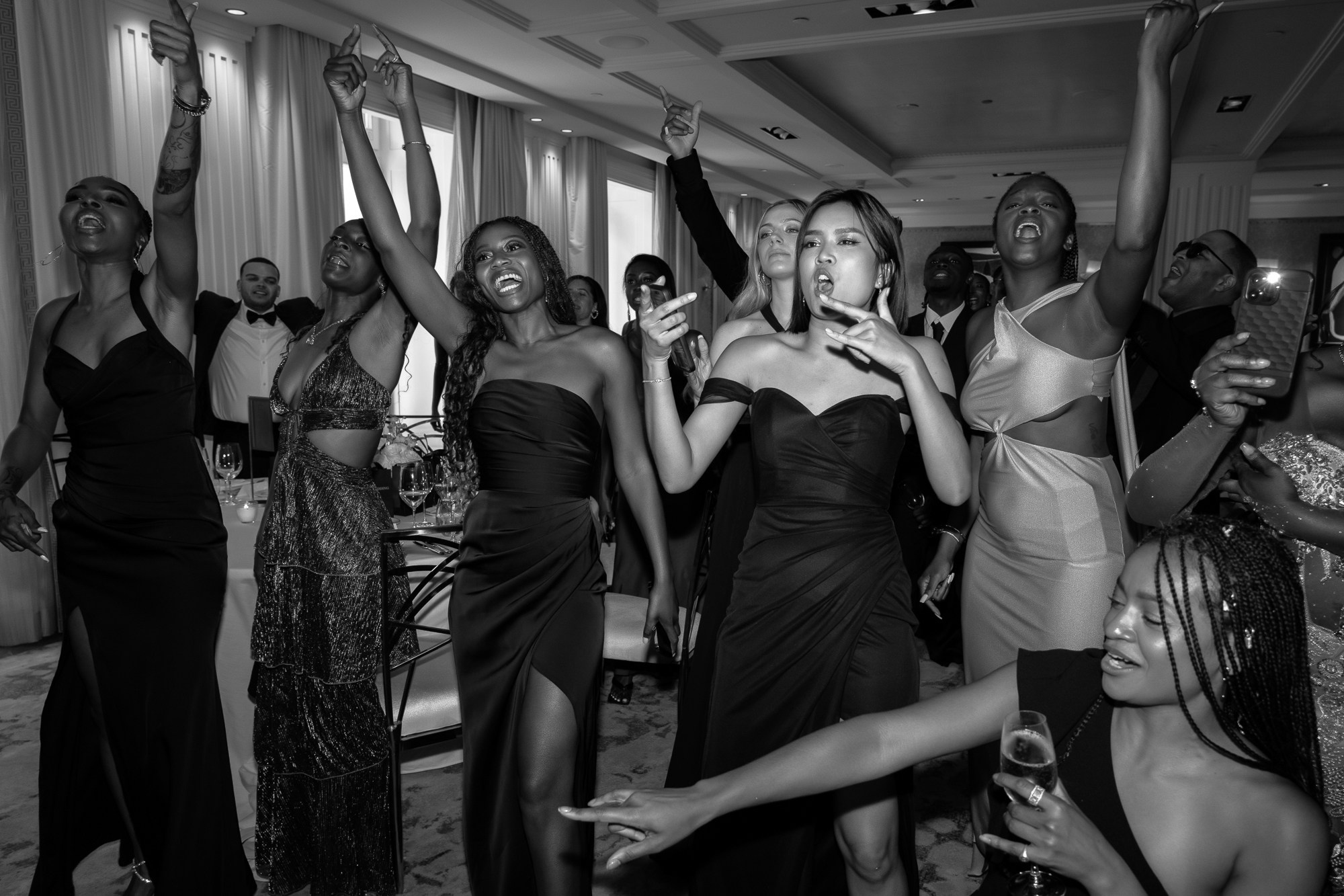 Wedding in famous Four Seasons Hotel, Madrid. Wedding photographer videographer Spain