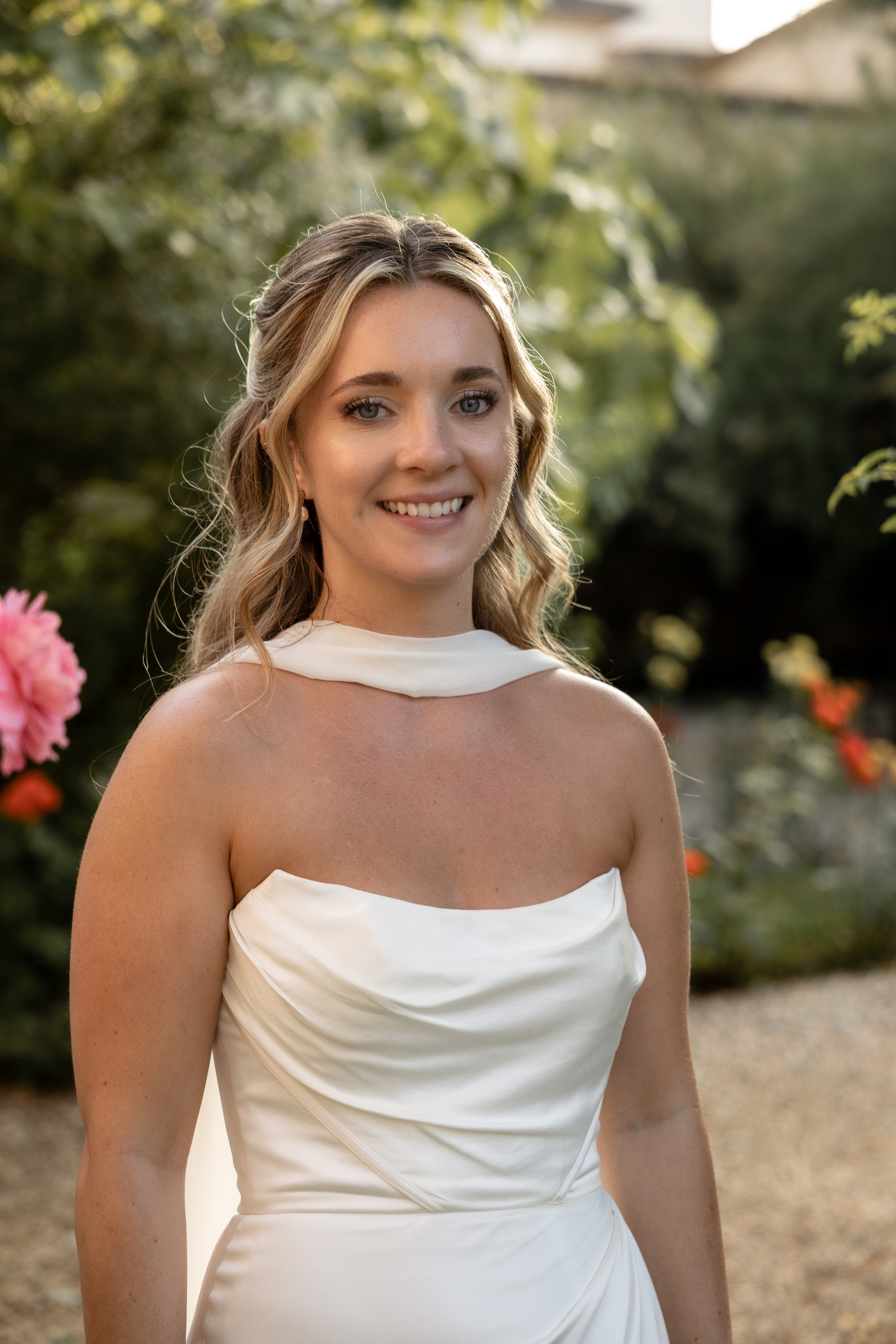 Sarah & Sean — a fairytale wedding at Château Sentout. Eugenie Smirnova — wedding, corporate and lifestyle photographer in Toulouse and Southwest France