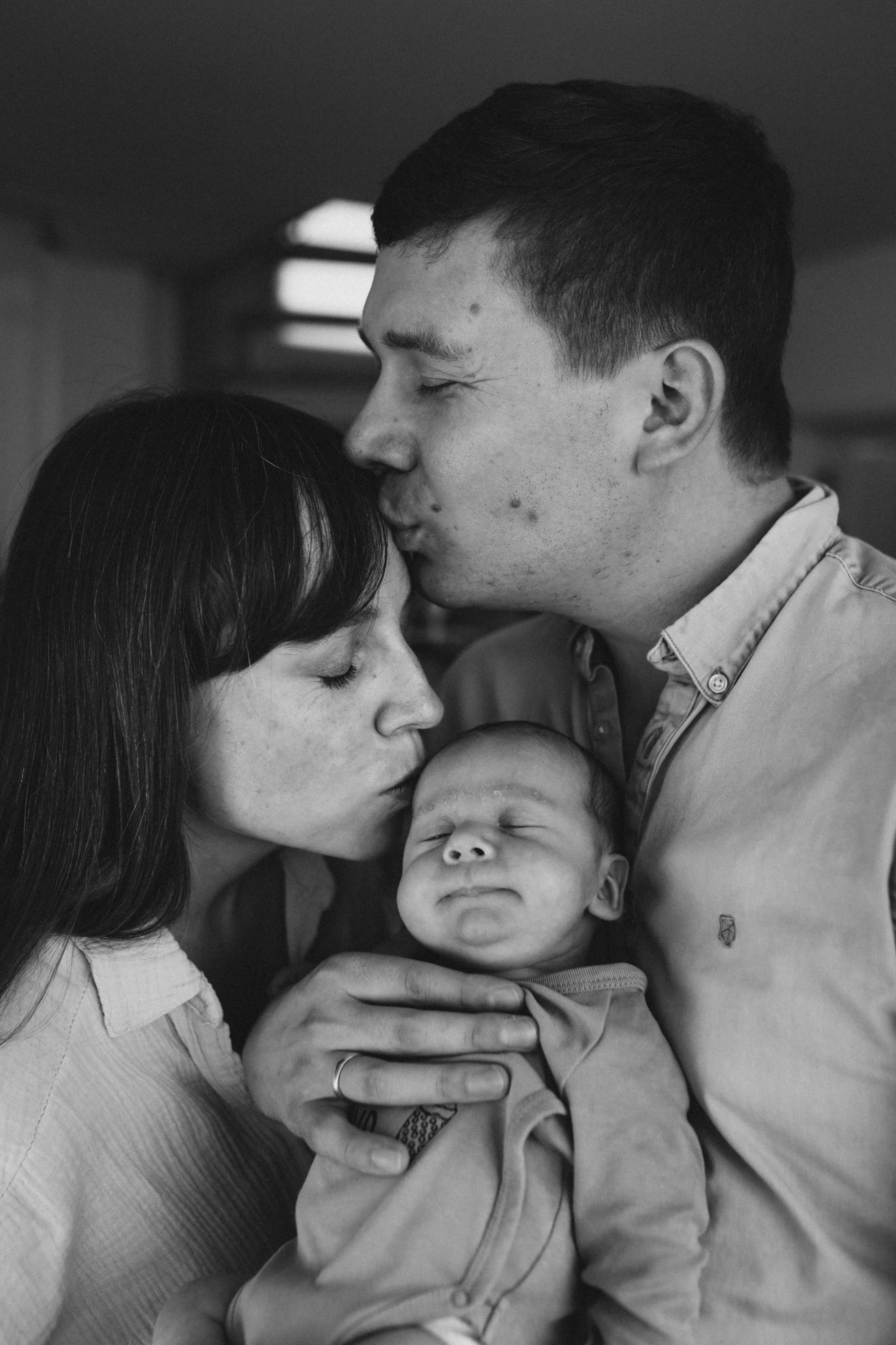 Newborn Fotoshooting ohne Stress?f. Hochzeitsfotograf und Familienfotograf in Neustadt an der Weinstraße, Haßloch, Ludwigshafen, Speyer und Landau - Ekaterina Seoud