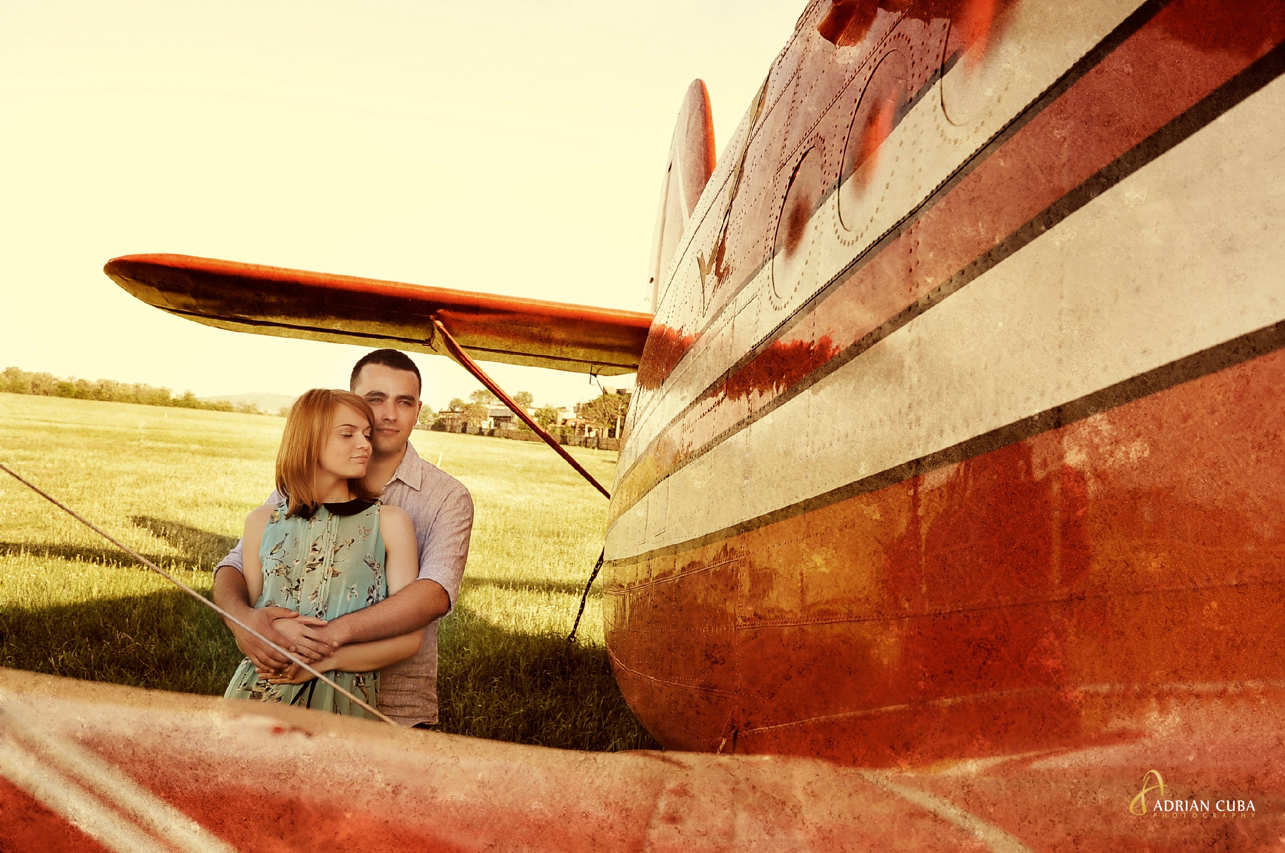 Sedinta foto Save the Date Iasi | Fotografie de logodna realizata de Adrian Cuba