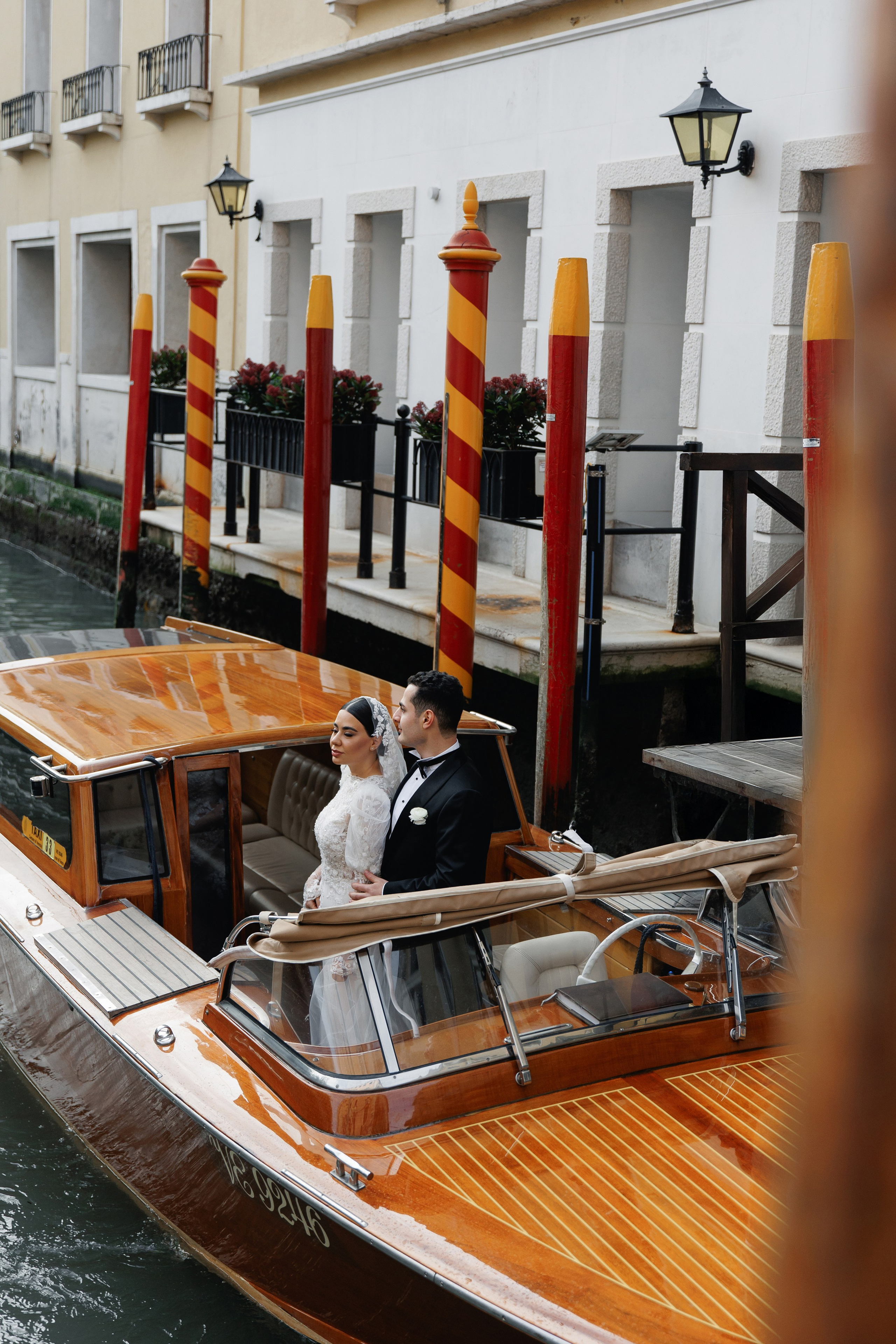 Wedding photographer Italy Rome, Tuscany, Lake Como, Sicily, Puglia. Wedding Photographer Rome Tuscany Como Sicily Puglia Amalfy Italy- Oksana Savenchuk