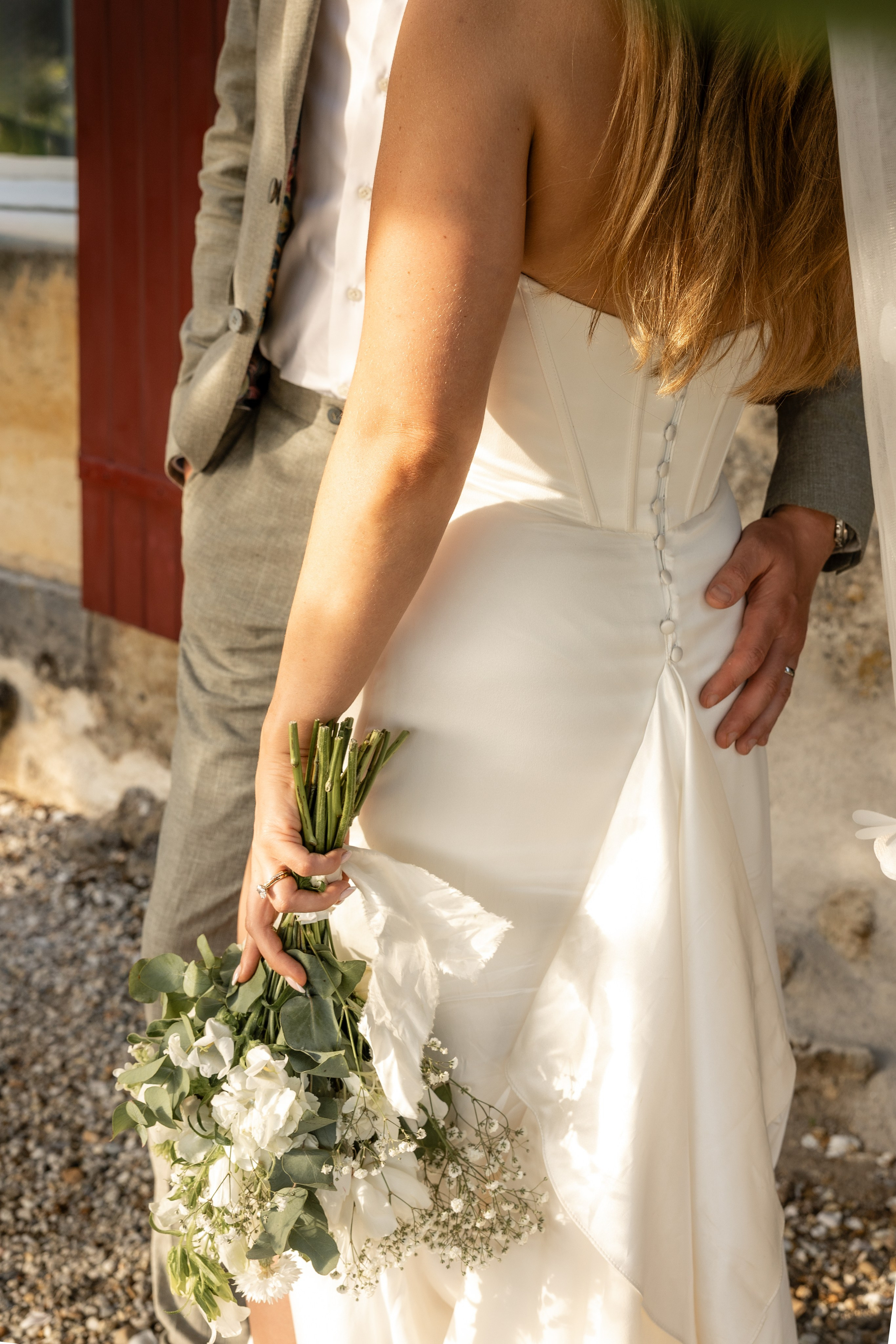 Sarah & Sean — a fairytale wedding at Château Sentout. Eugenie Smirnova — wedding, corporate and lifestyle photographer in Toulouse and Southwest France
