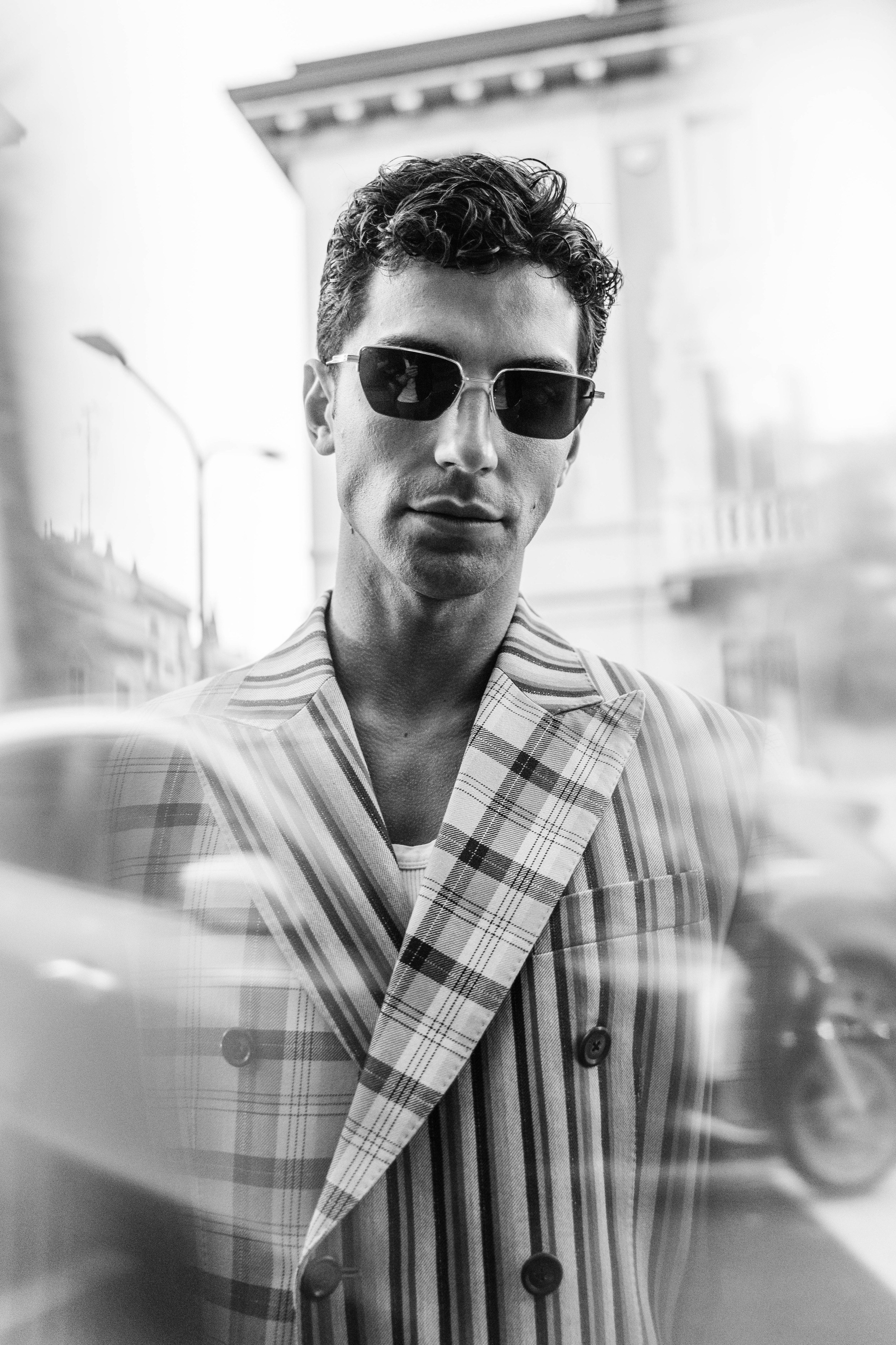 Milan Fashion Week (FD). Dmitrii Shmatov — High-End Portrait & Fashion Photographer in Milan