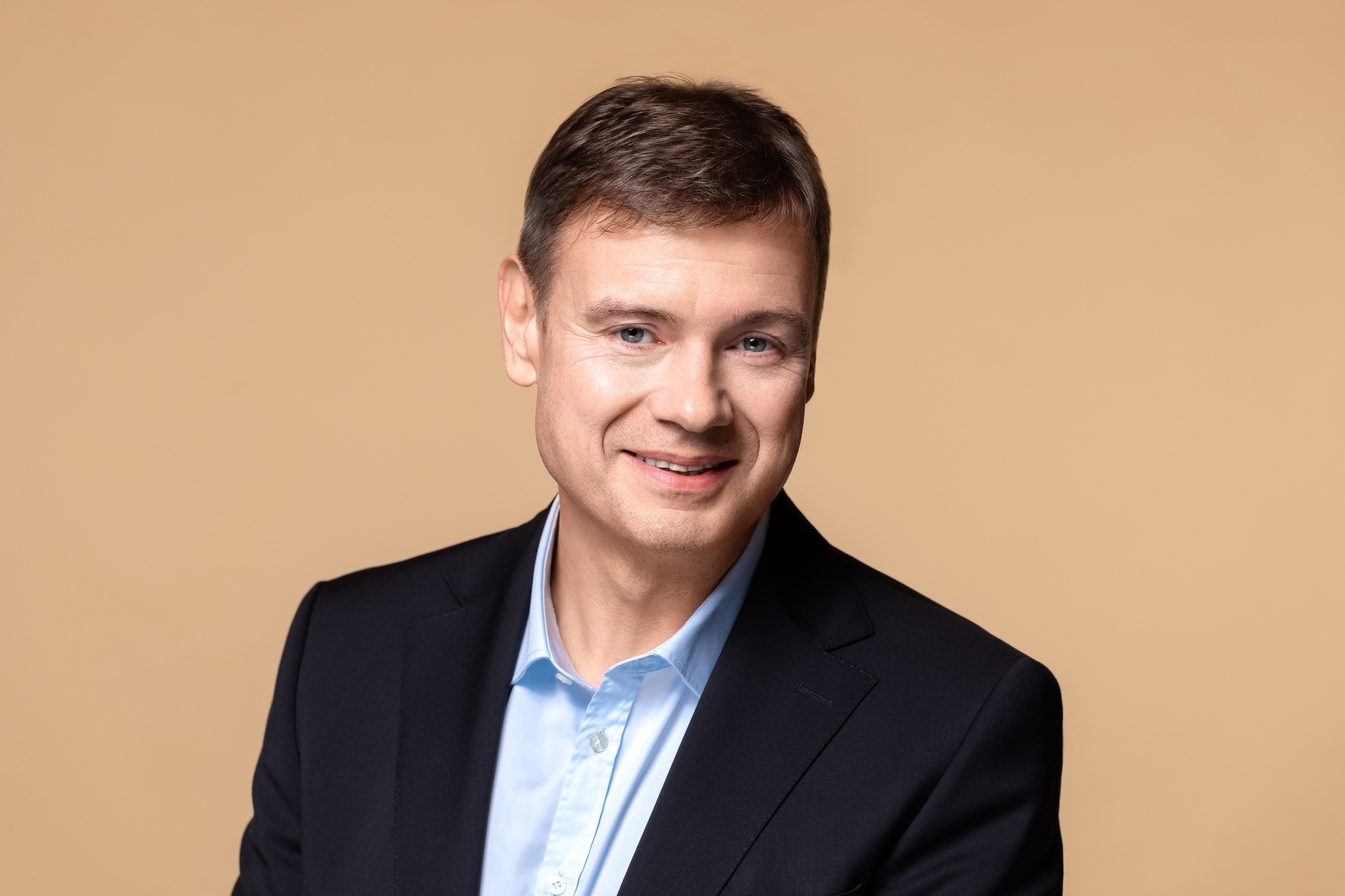 Mitarbeiterfoto Plankstadt - Team-Fotografie von LAV Fotostudio für moderne Unternehmen