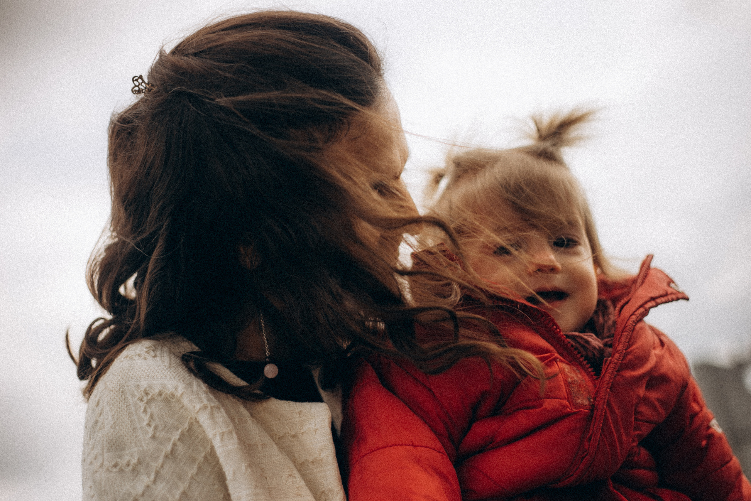 Когда мнго любви, много детей, много счастья