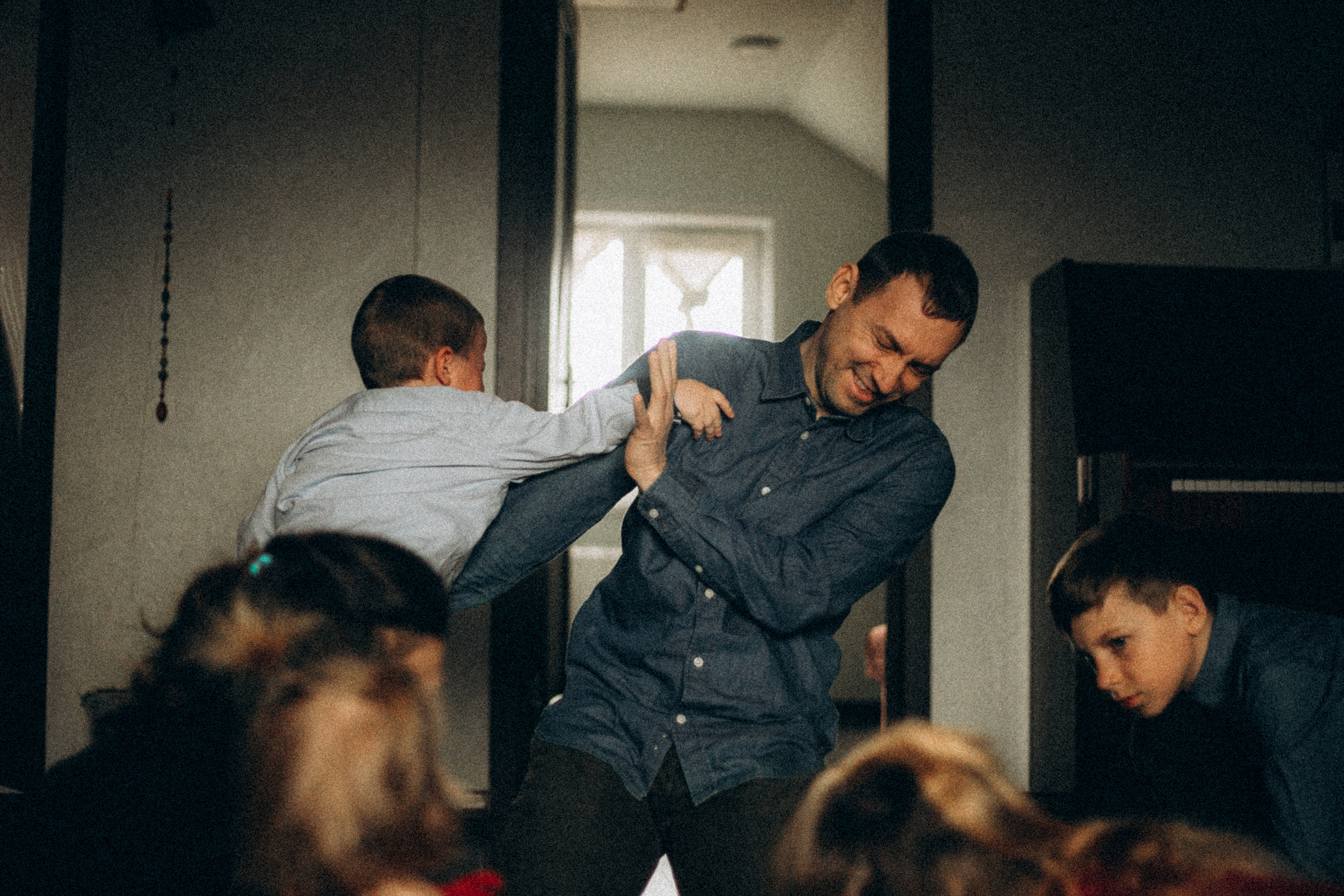 Когда мнго любви, много детей, много счастья