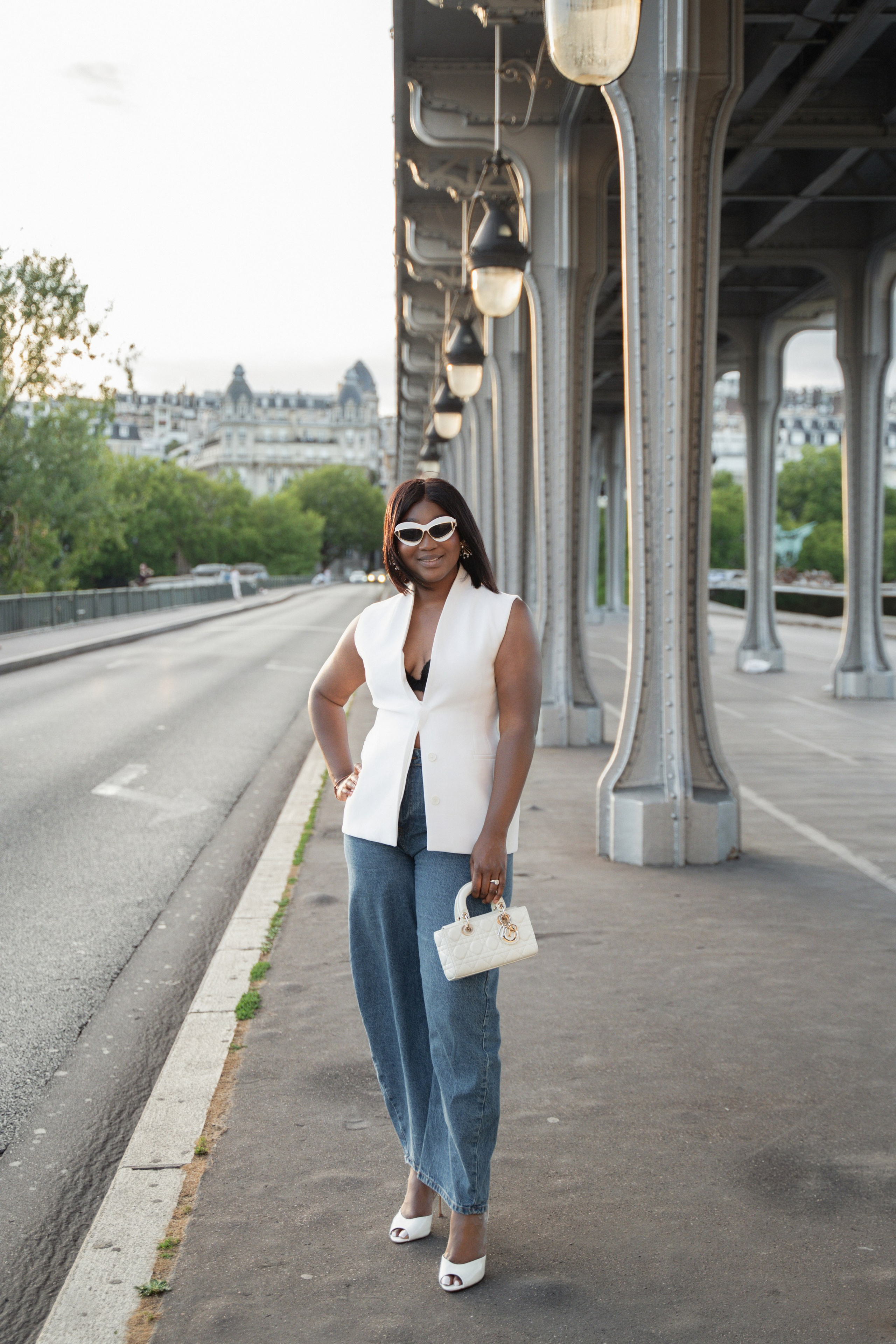 Photographer in Paris Yulia Shkadina | Couples, engagement, pre-wedding, individual photo-shoots in Paris at the best locations