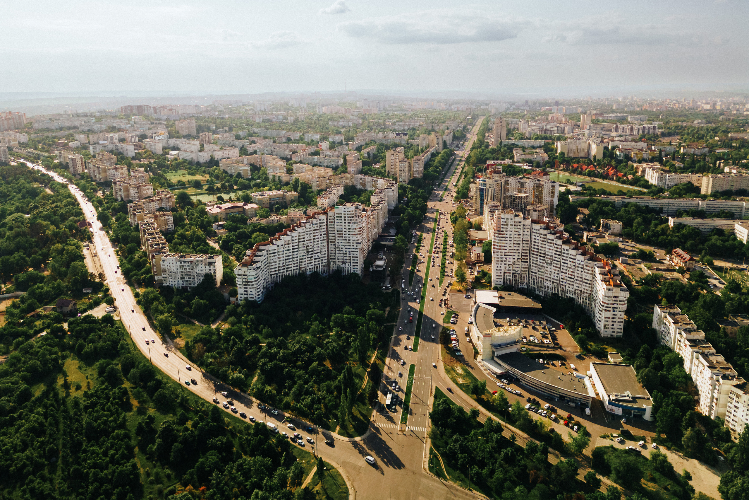 Transformând momentele în amintiri de neuitat prin fotografie.