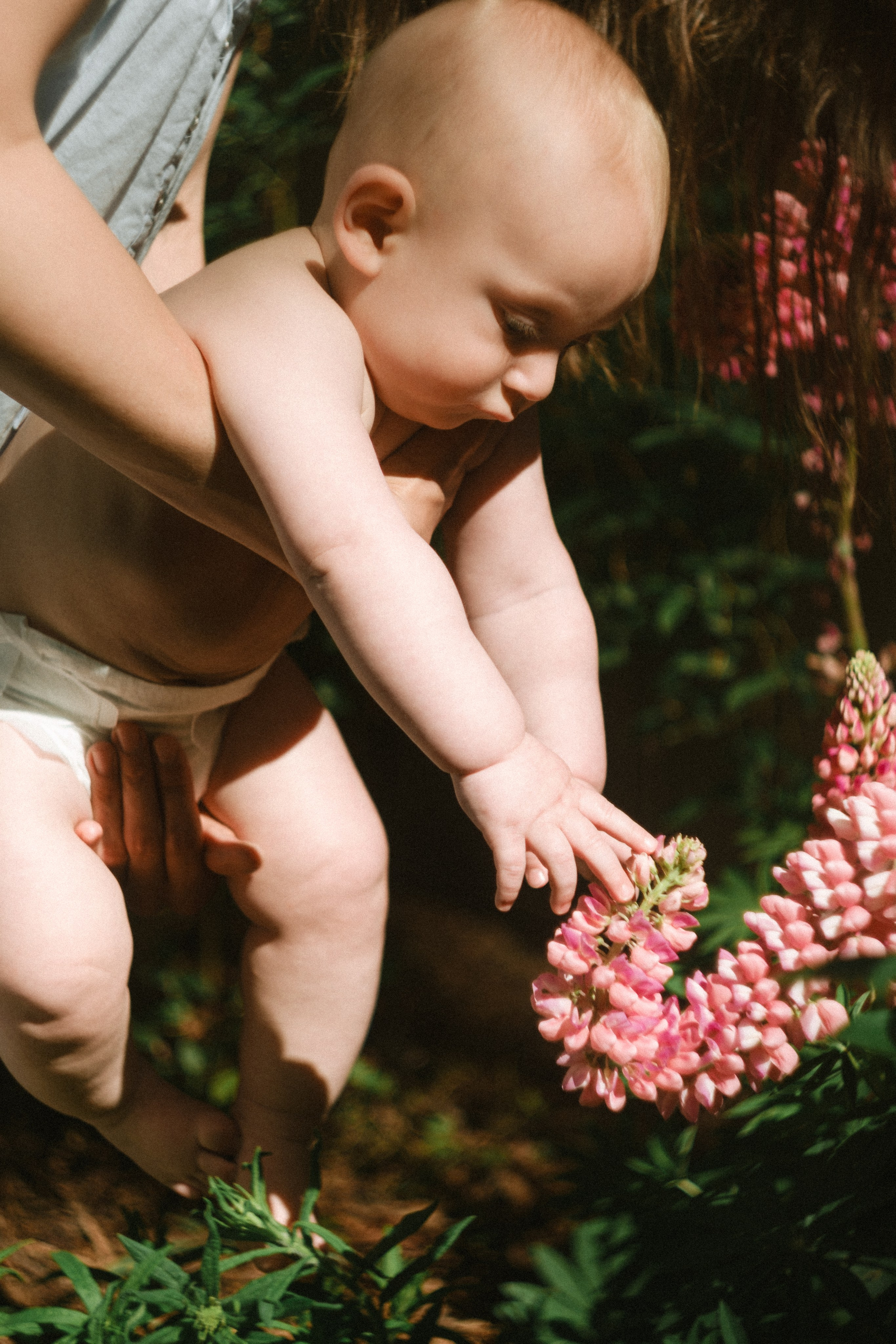 The Fleeting Beauty of Motherhood: Why Being in the Photo Matters. Family Photographer Anna Dobrovolskaia | Richmond, VA