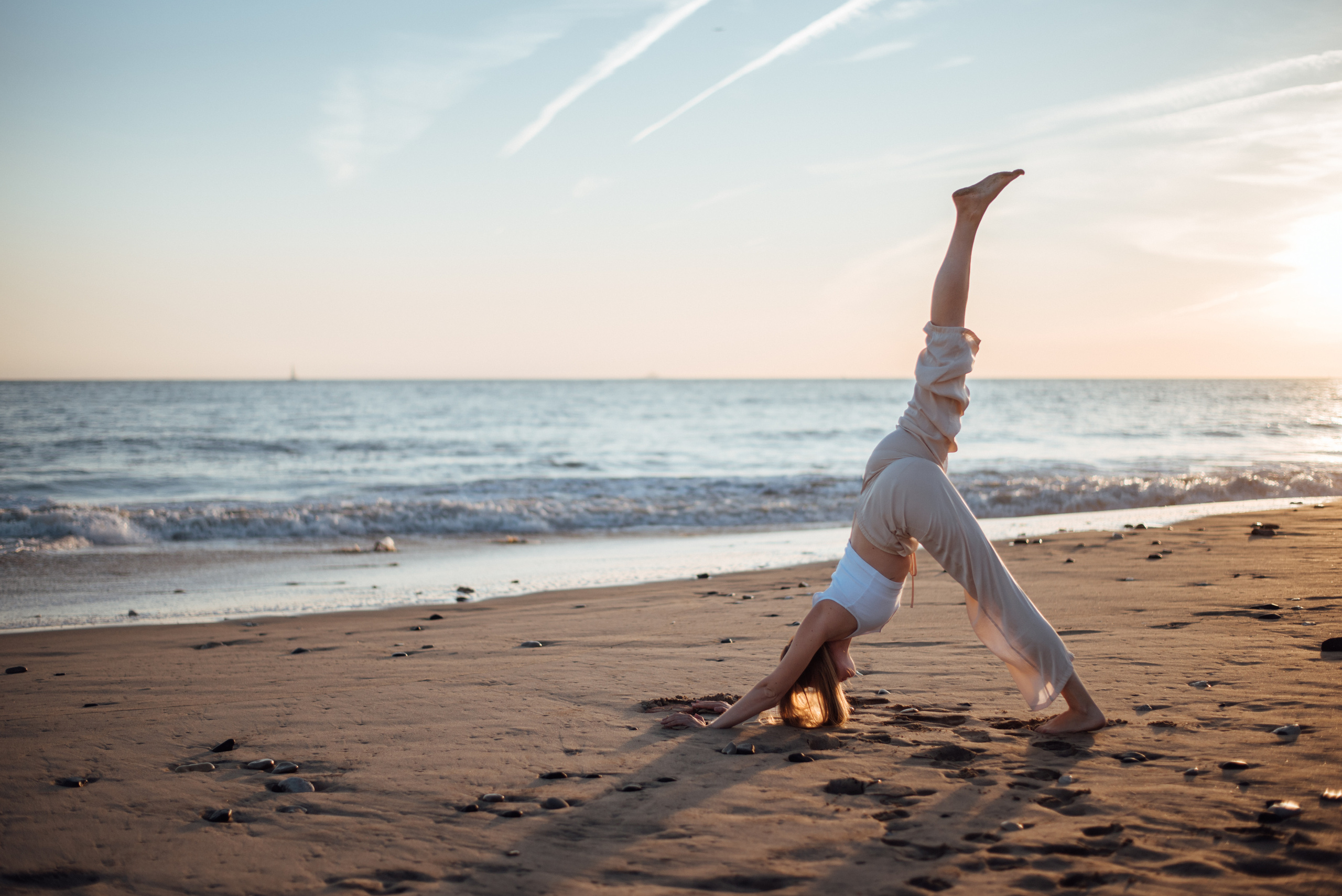 Yoga photographer Lisboa and Czech Republic. Mateřství. Nevýchova. Život v souladu s přírodou. Jóga