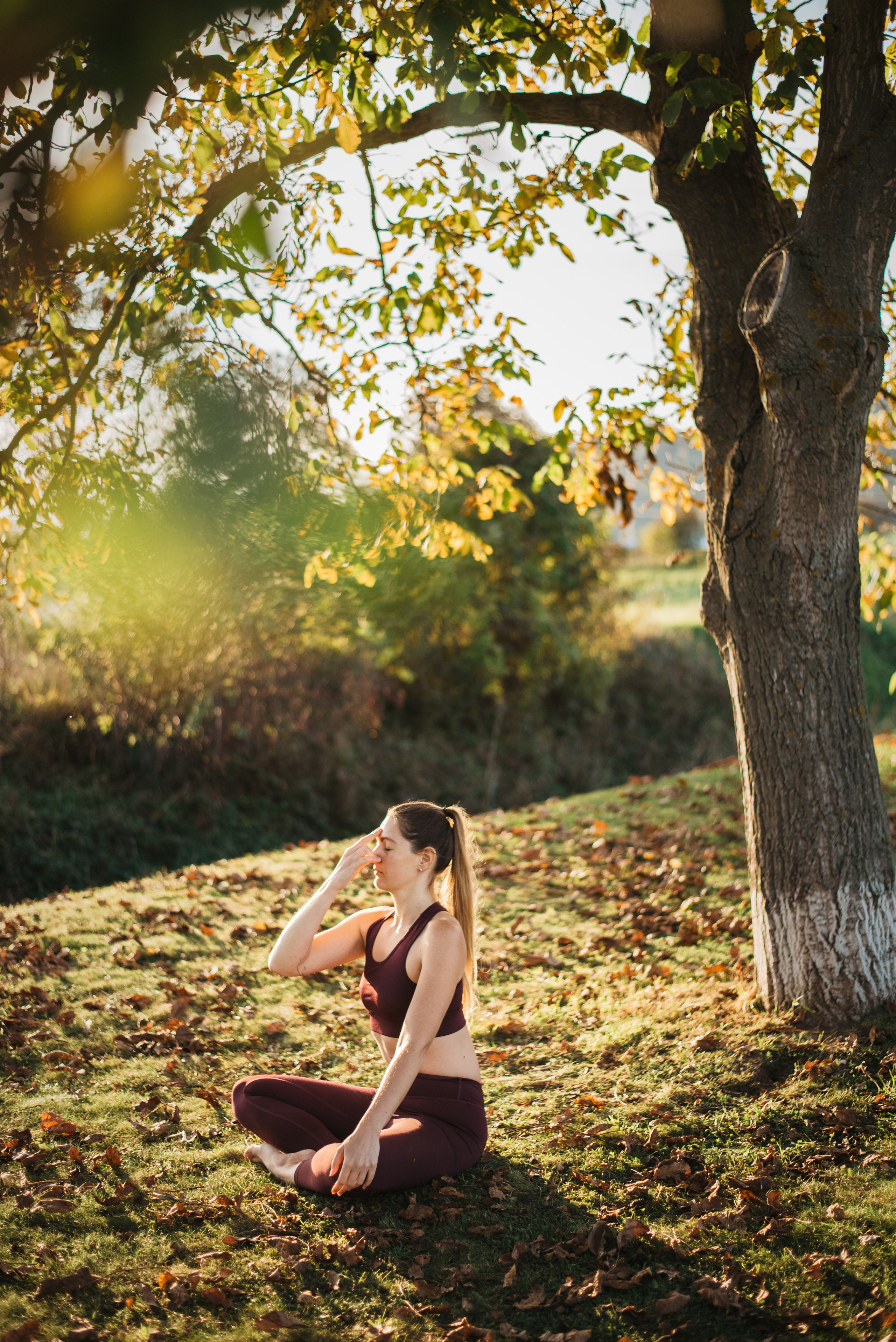 Yoga photographer Lisboa and Czech Republic. Mateřství. Nevýchova. Život v souladu s přírodou. Jóga