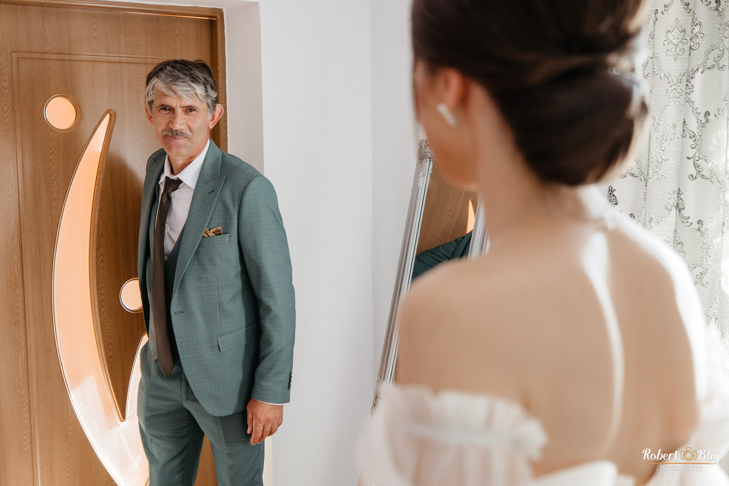 Fotograf de nuntă Iași. Robert Blaj - Fotograf Nuntă Iași