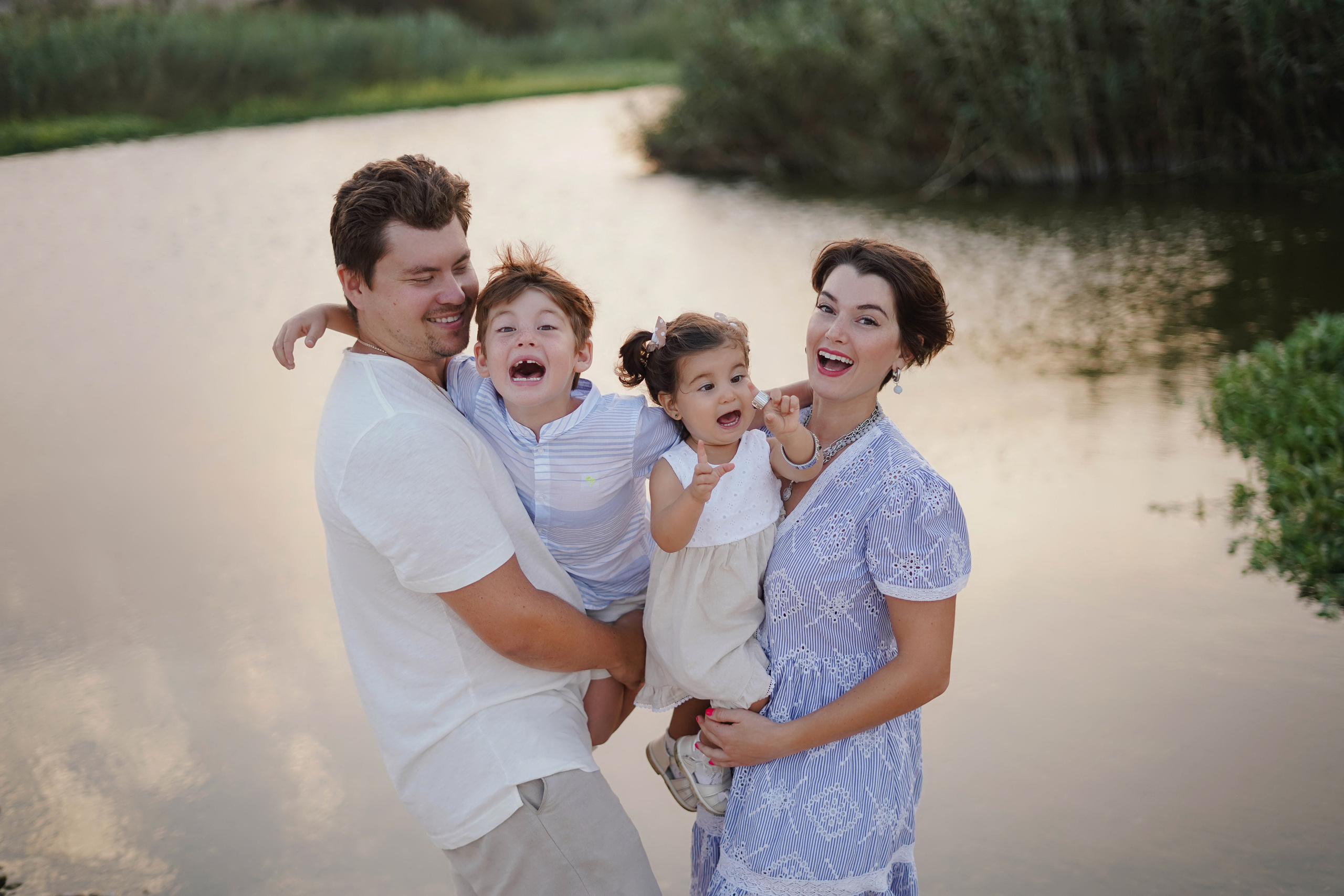 Семейная на пляже. Индивидуальный, семейный, свадебный фотограф Бенидорм Диана Меметова