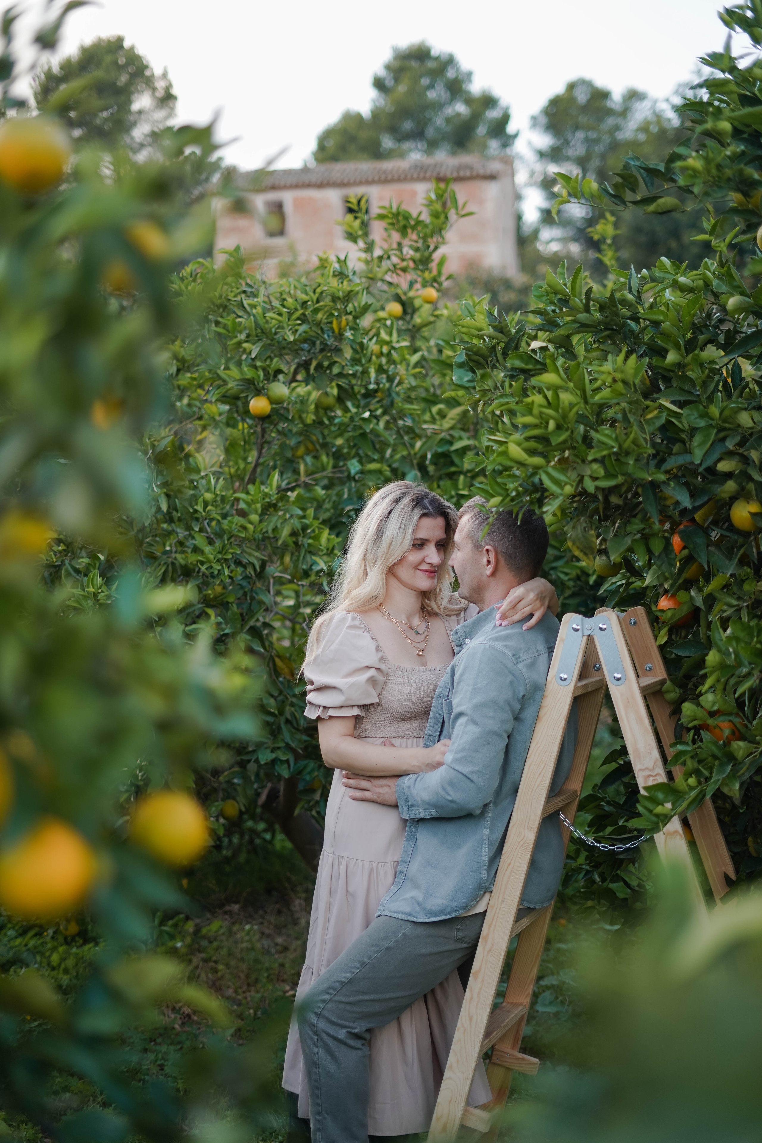 Семейная в апельсиновом саду. Индивидуальный, семейный, свадебный фотограф Бенидорм Диана Меметова