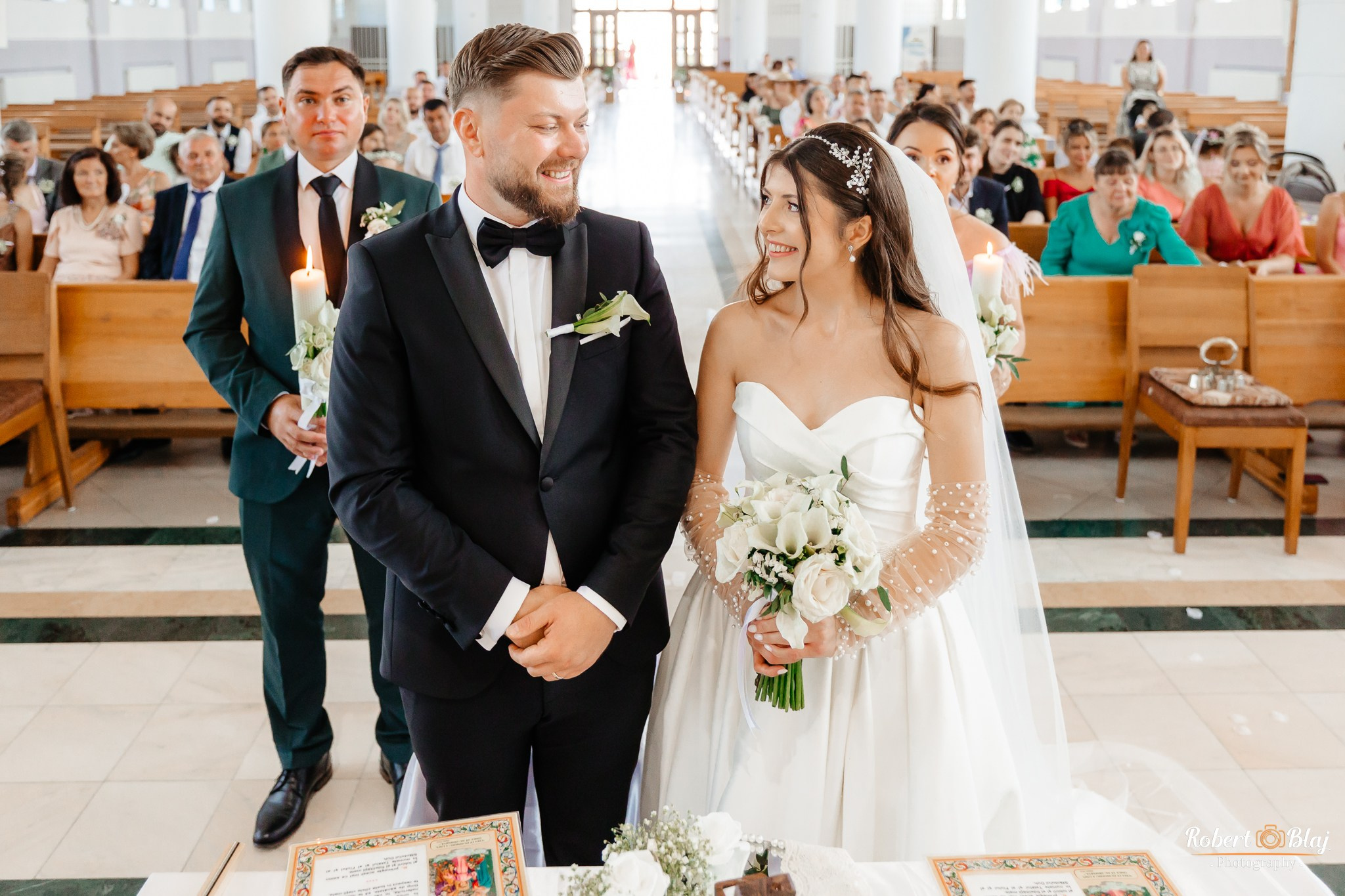 Bella & Tony. Robert Blaj - Fotograf Nuntă Iași