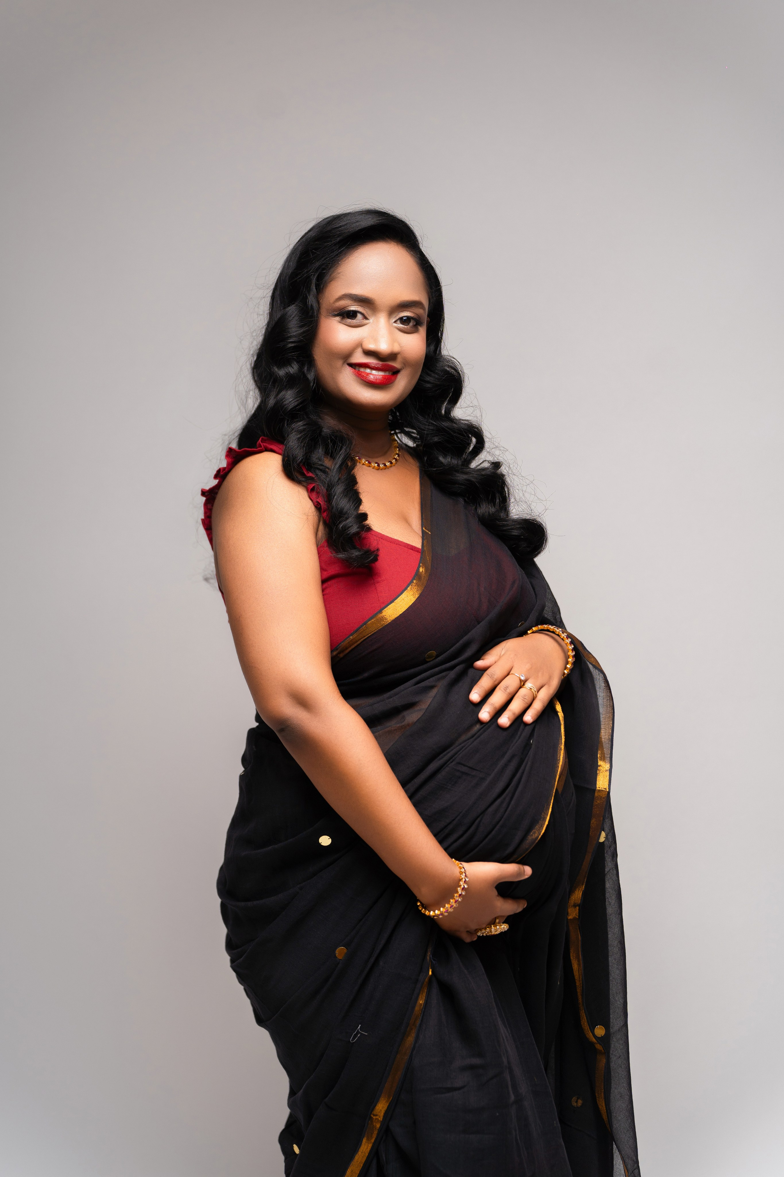 Photographe grossesse Paris, Pregnancy photographer Paris. Photographer in Paris