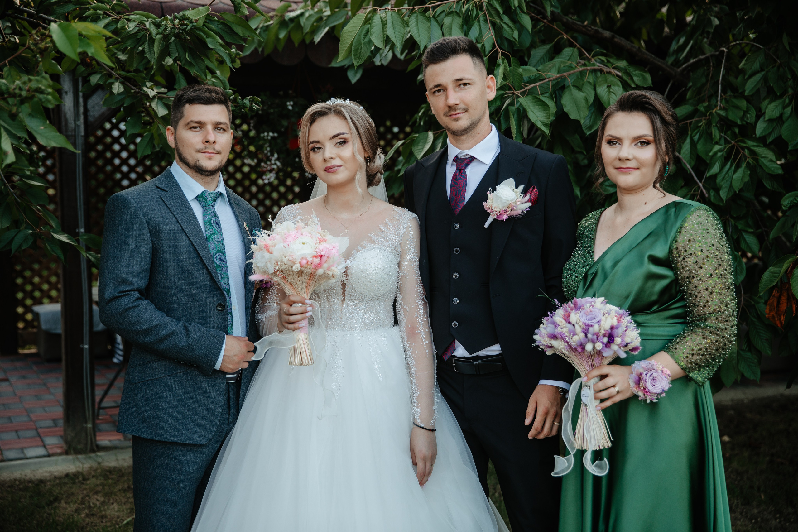 servicii foto. servicii foto Botoșani. servicii foto video Botoșani. fotograf nunta. fotograf evenimente. fotograf nunta Botoșani. Alin chirila. Alin chirila fotograf. Alinofotostudio.- Mire și mireasă – Marius și Nina – ziua nunții, 2024 - Emoție la cununia religioasă – Botoșani, Marius & Nina - Dansul mirilor – Marius și Nina, nuntă de poveste - Sedinta foto romantică în natură – Marius & Nina - Detalii elegante de nuntă – rochia miresei, buchet, verighete