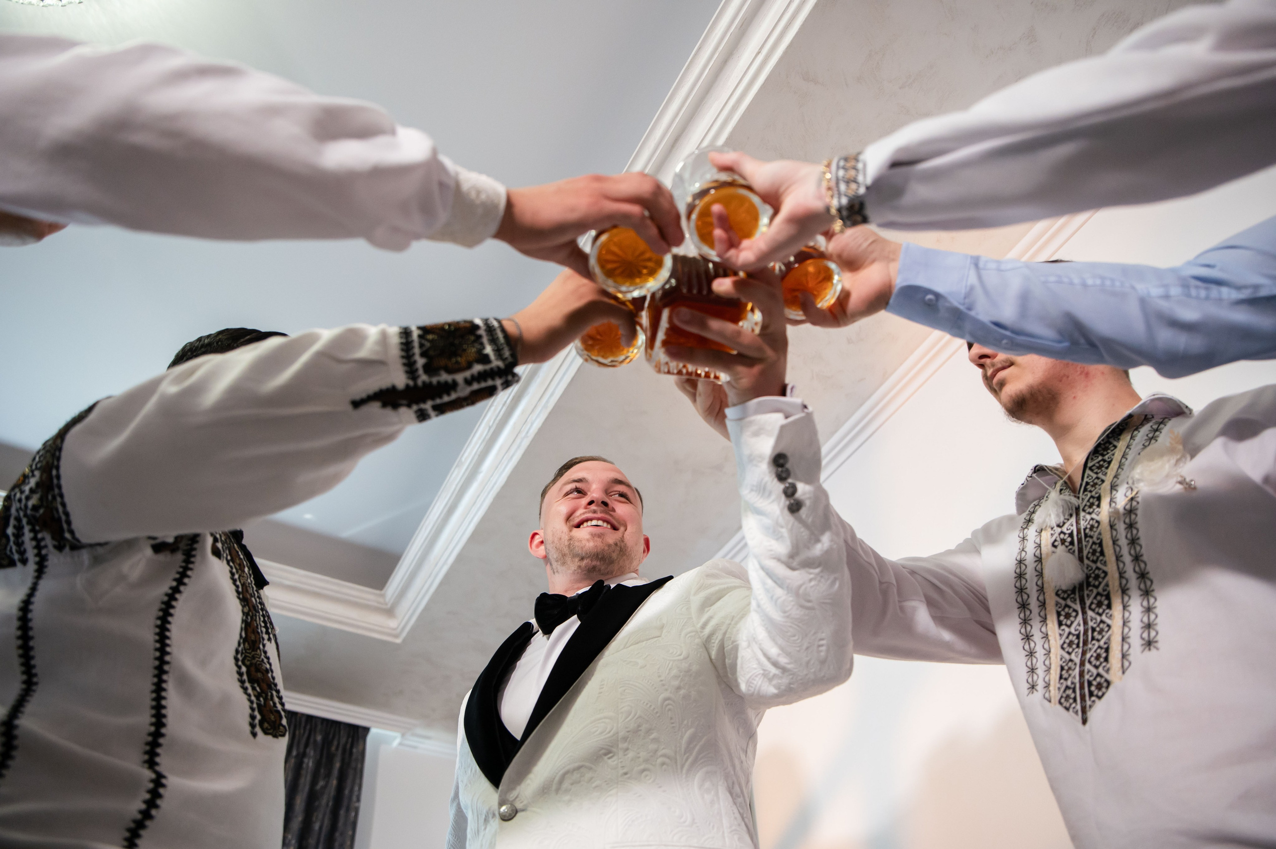 InstaStudio – Fotograf & Videograf Nuntă Suceava|Evenimente România