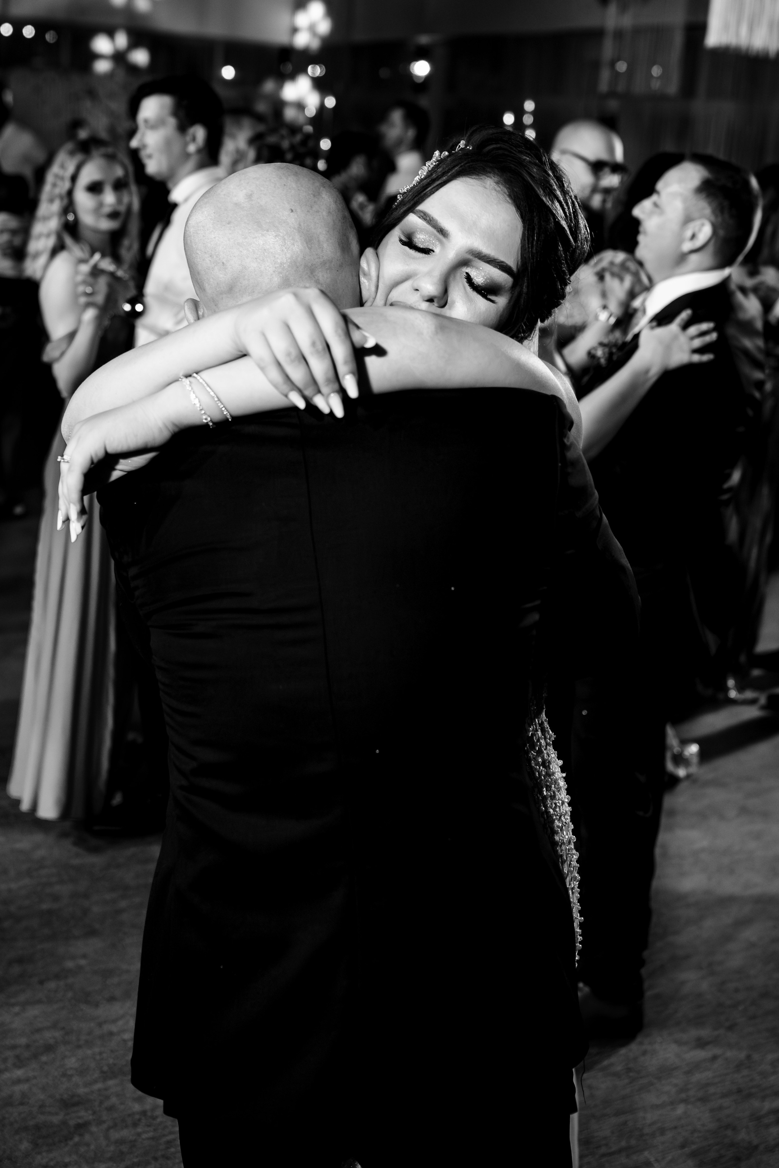 Crina & Cătălin. Acasă