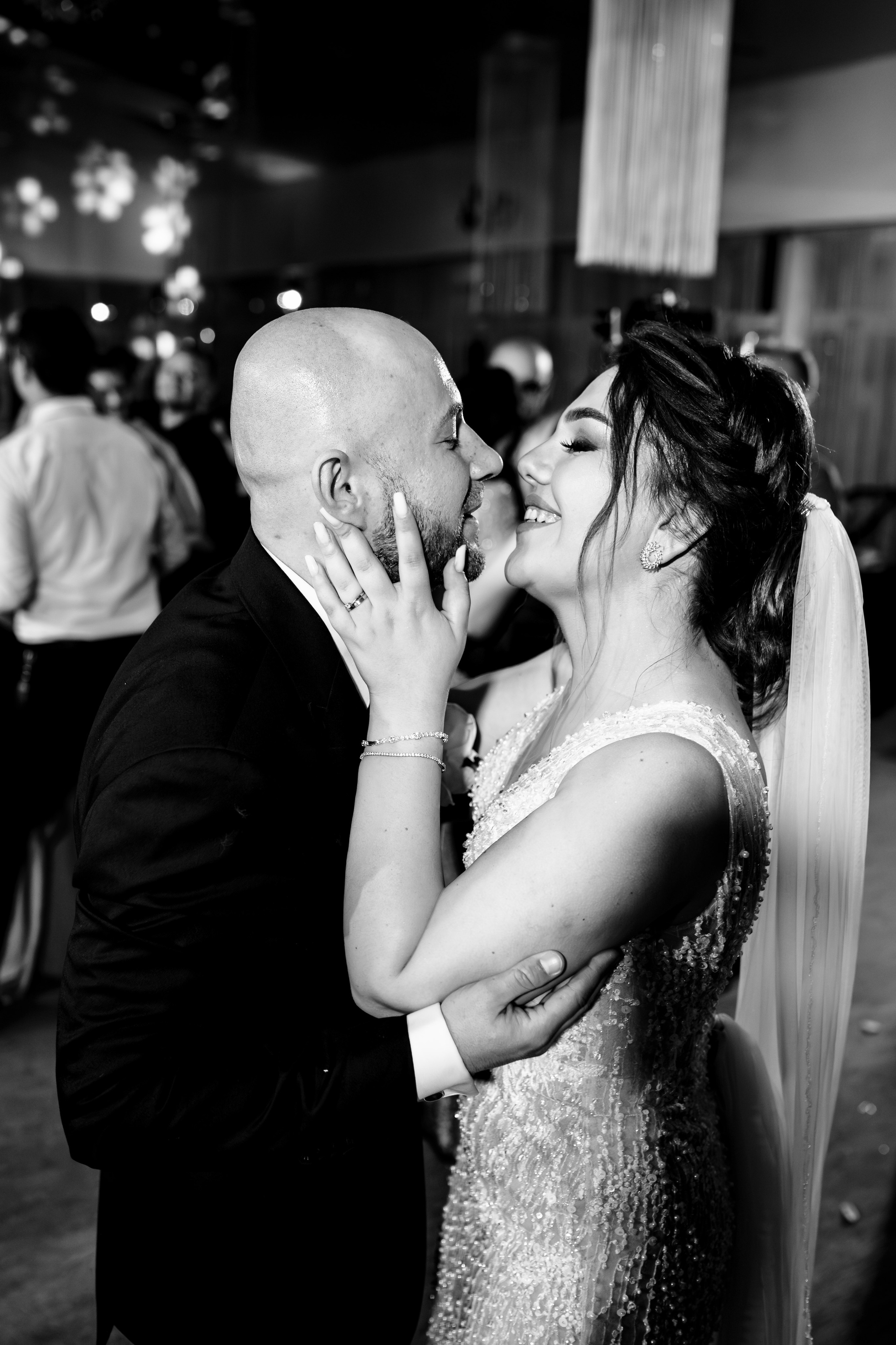 Crina & Cătălin. Acasă