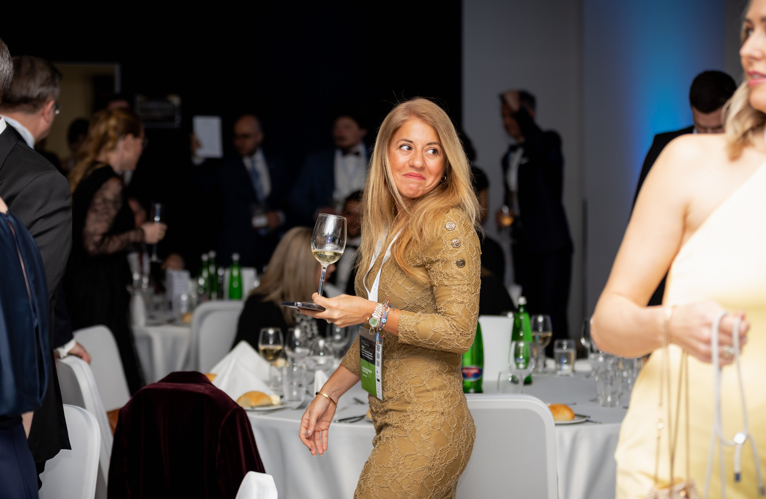 Eventová fotografie. Dana Lišková — Empatická fotografka | Introspektivní umělkyně | Neurodivergentní koučka| Zakladatelka Artepy.cz