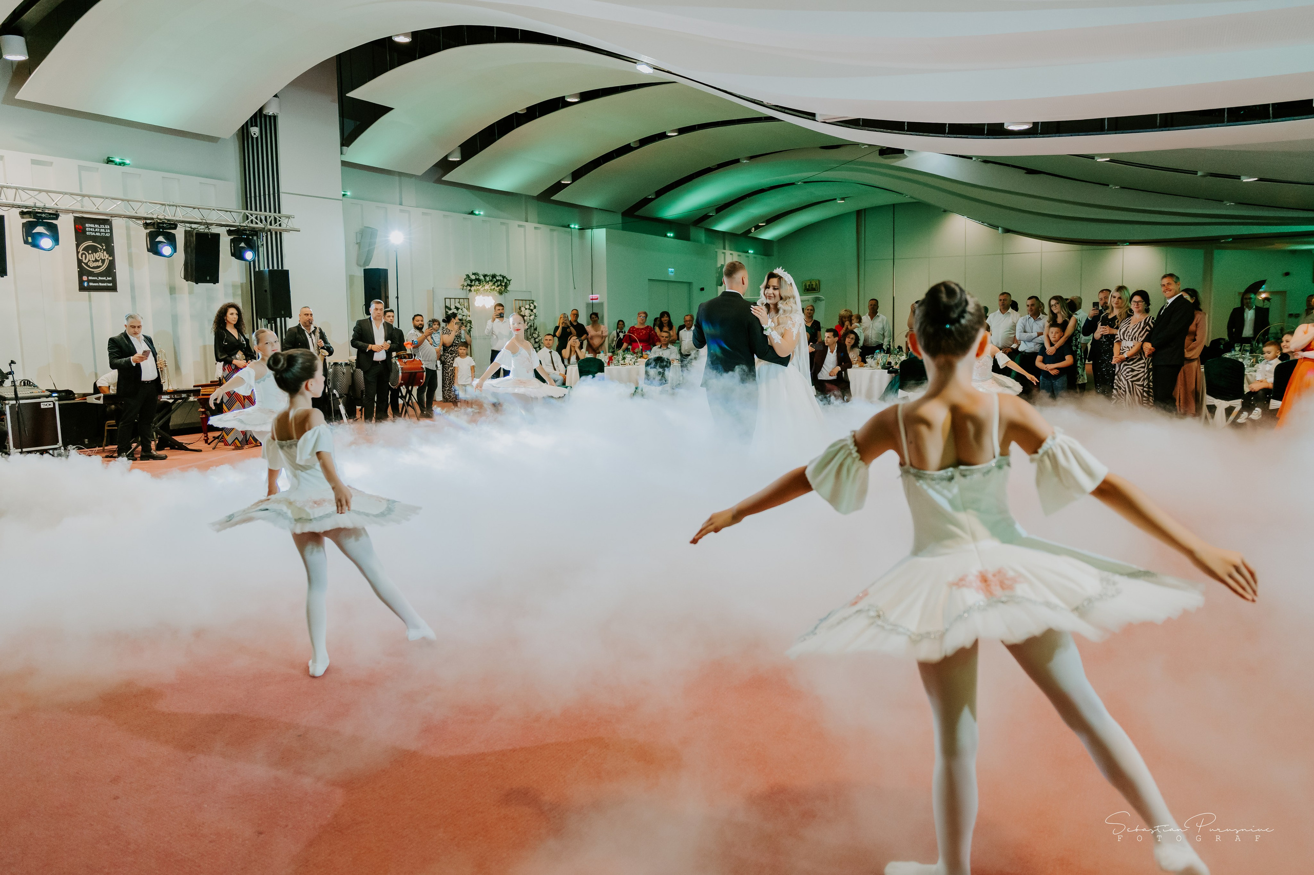 Alexandra & Andrei. Sebastian Purusniuc Fotograf - Iasi