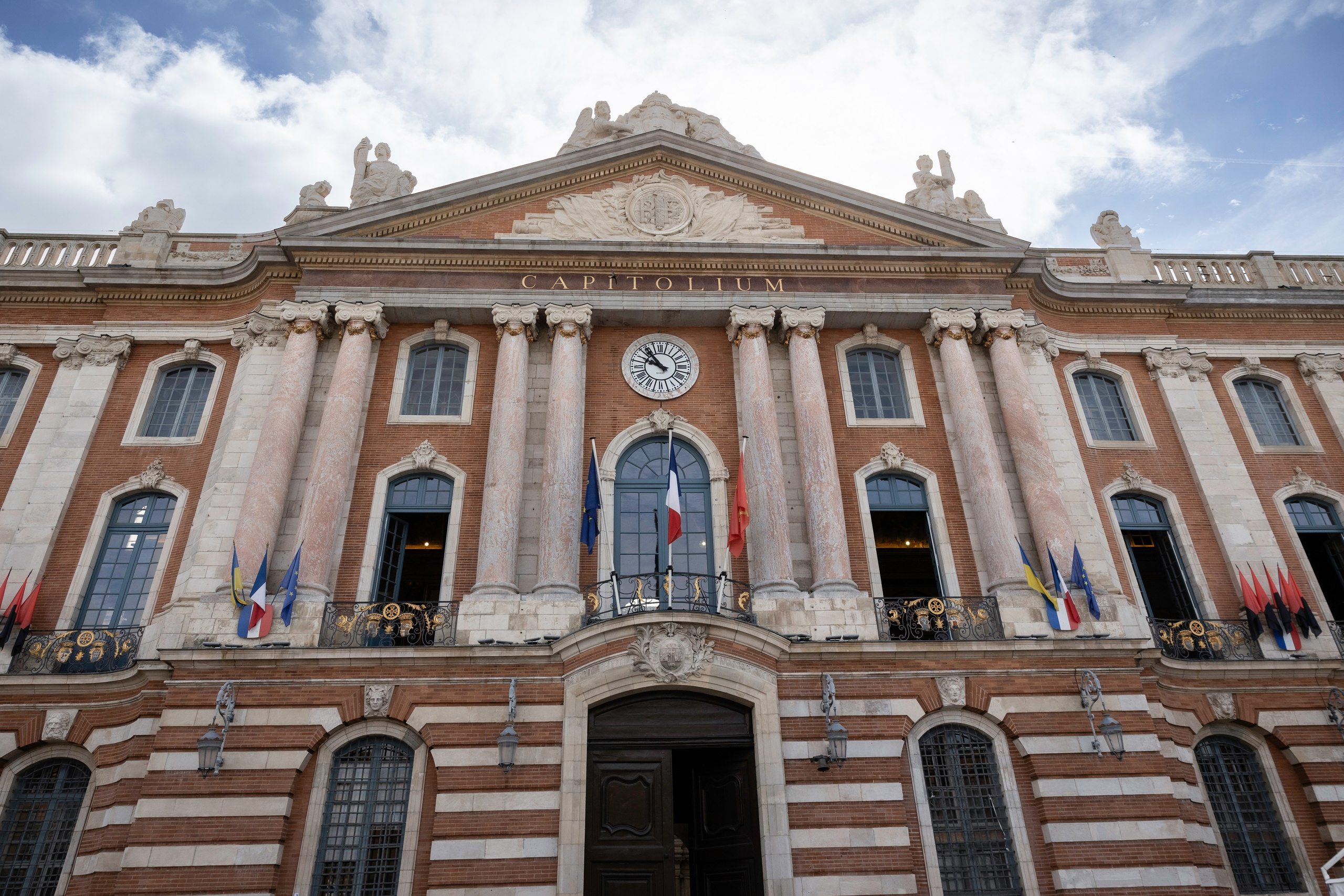 Wedding at the Capitole in Toulouse, France. Евгения Смирнова — фотограф в Тулузе и юго-западной Франции