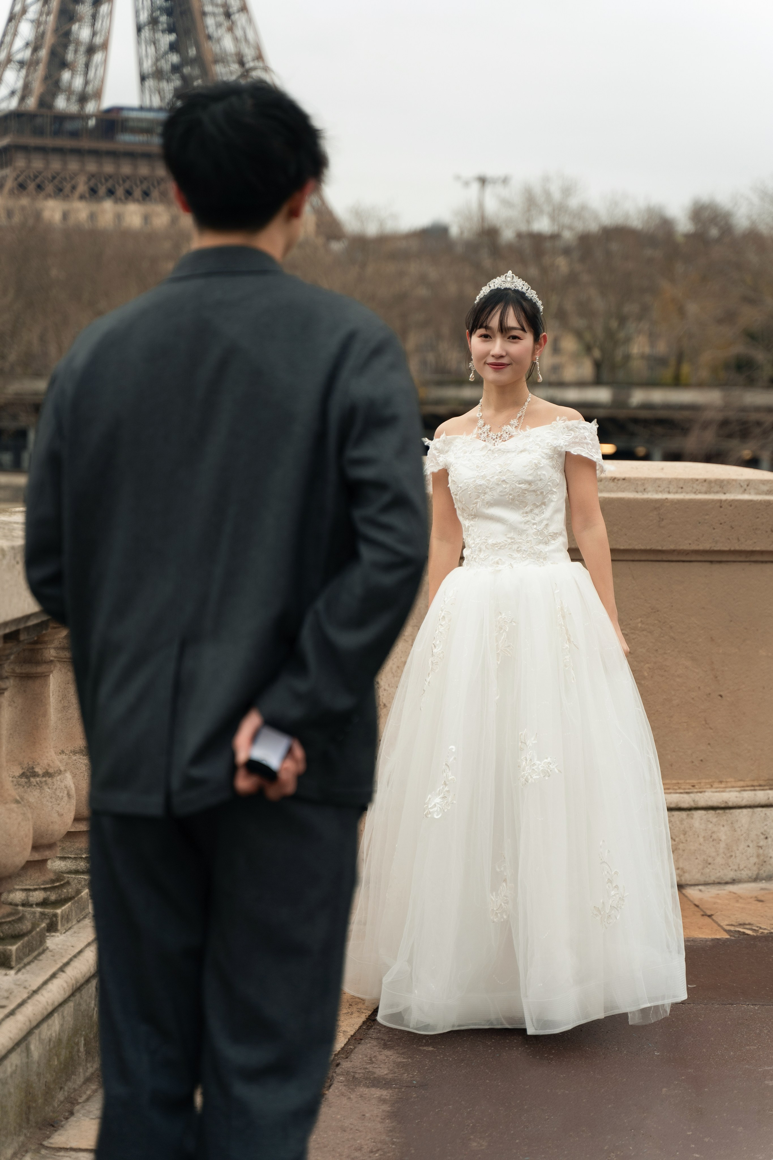 Photographer in Paris Yulia Shkadina | Couples, engagement, pre-wedding, individual photo-shoots in Paris at the best locations