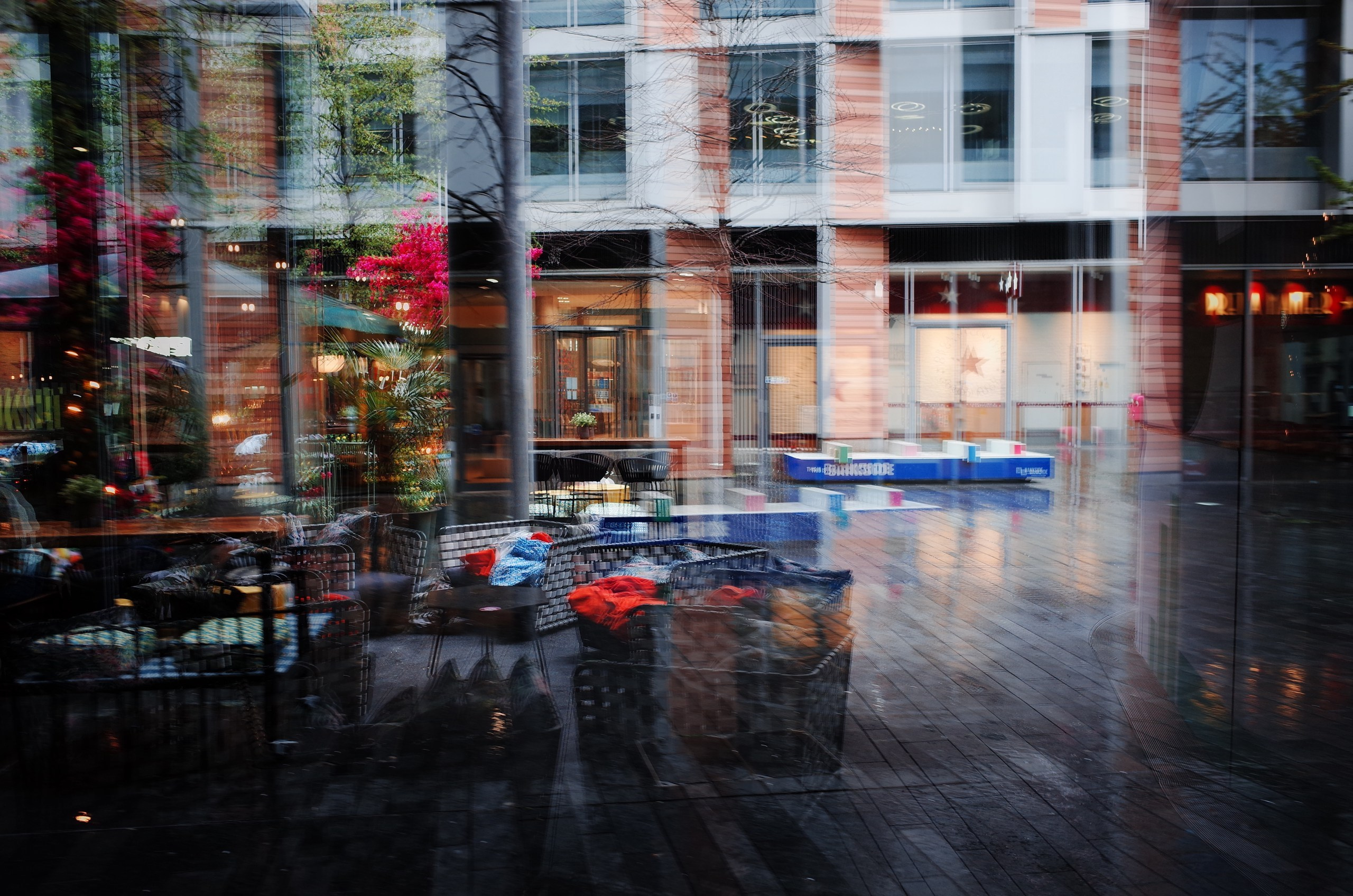 English (not yet summer) rain. Виктория Дини. Арт-фотография