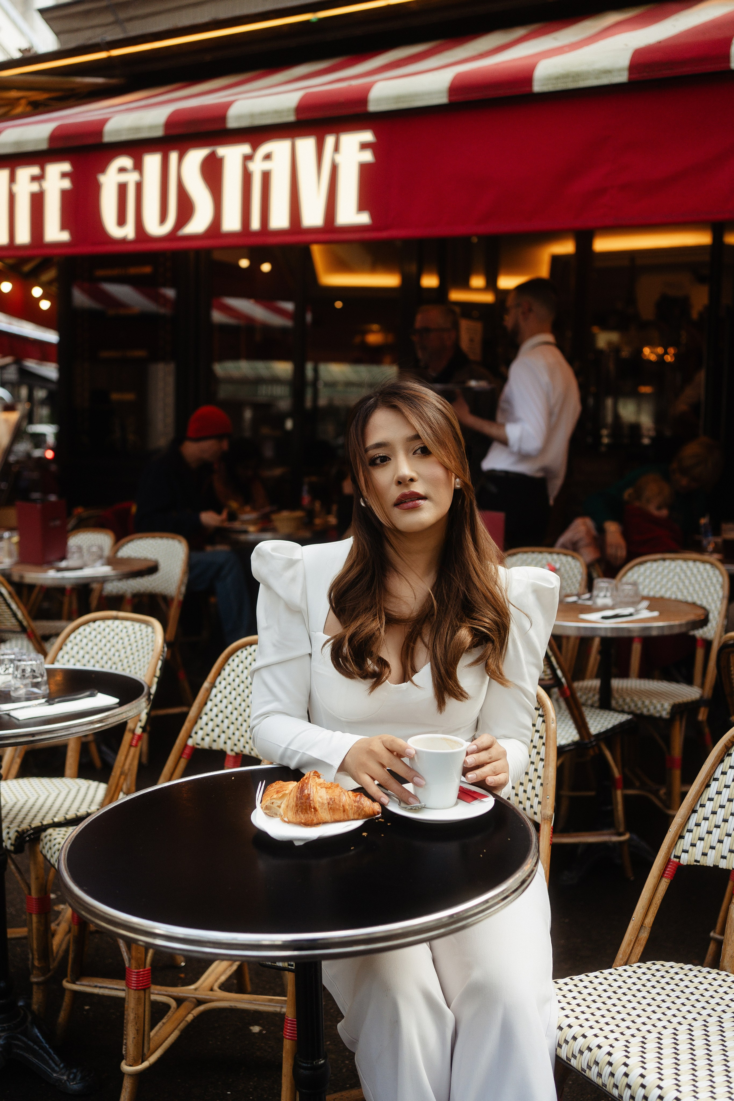 Content shooting. Photographer in Paris Yulia Shkadina | Couples, engagement, pre-wedding, individual photo-shoots in Paris at the best locations