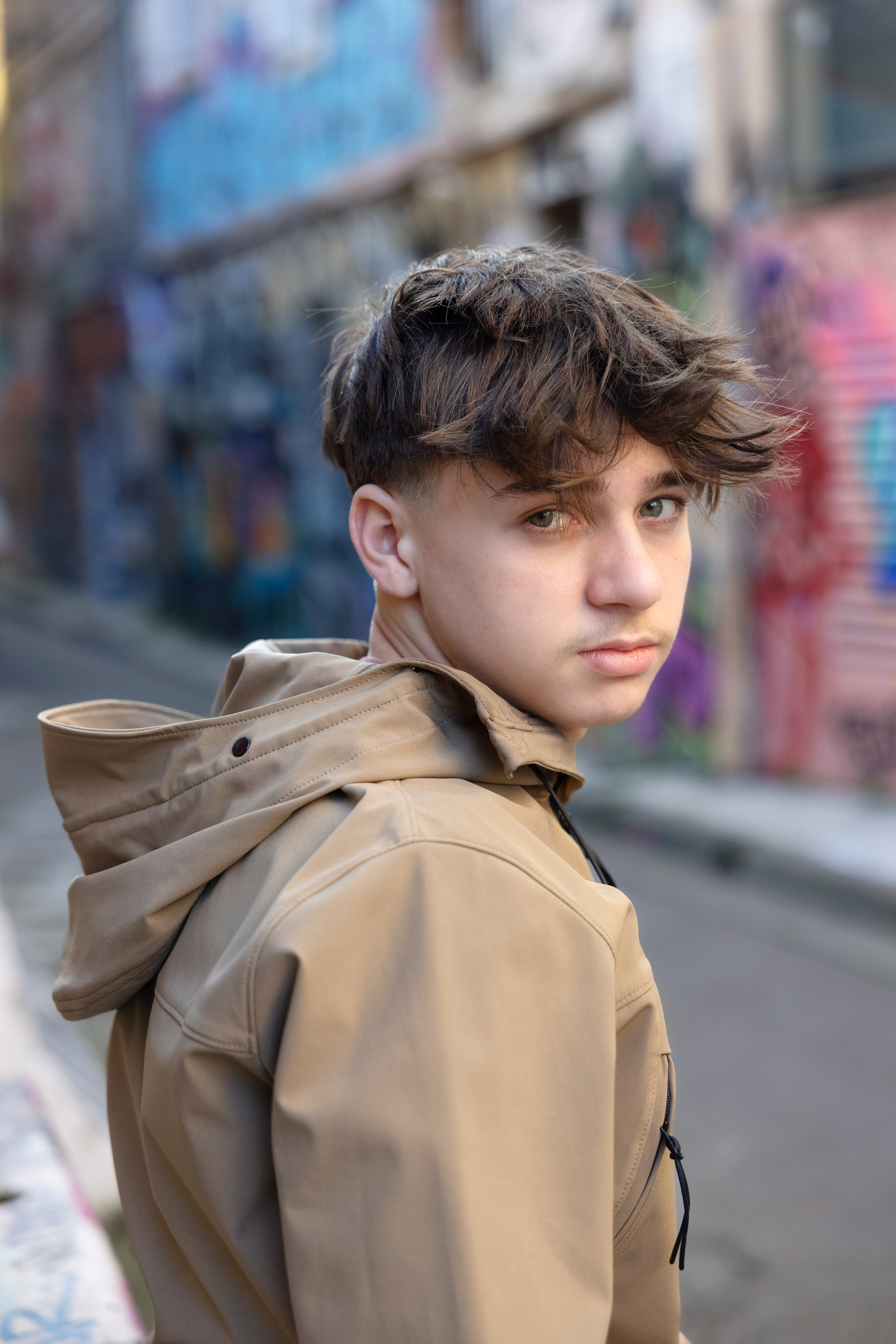 Séance photo de portfolio pour Noa. Eugénie Smirnova — Photographe à Toulouse et dans le Sud-Ouest