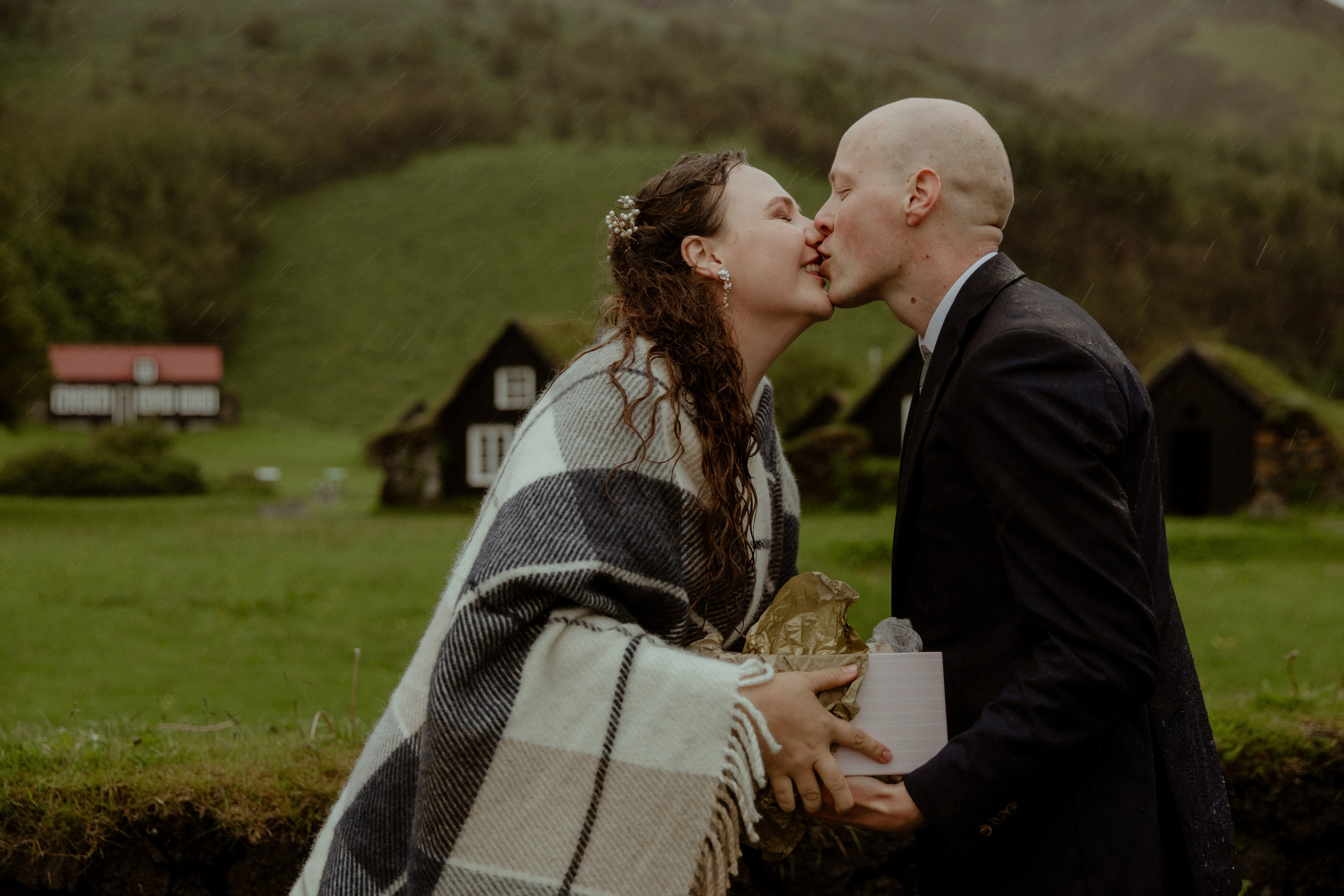 Iceland Elopement at Black Sand Beach. Iceland elopement photo and video | Nikolaichik Photo