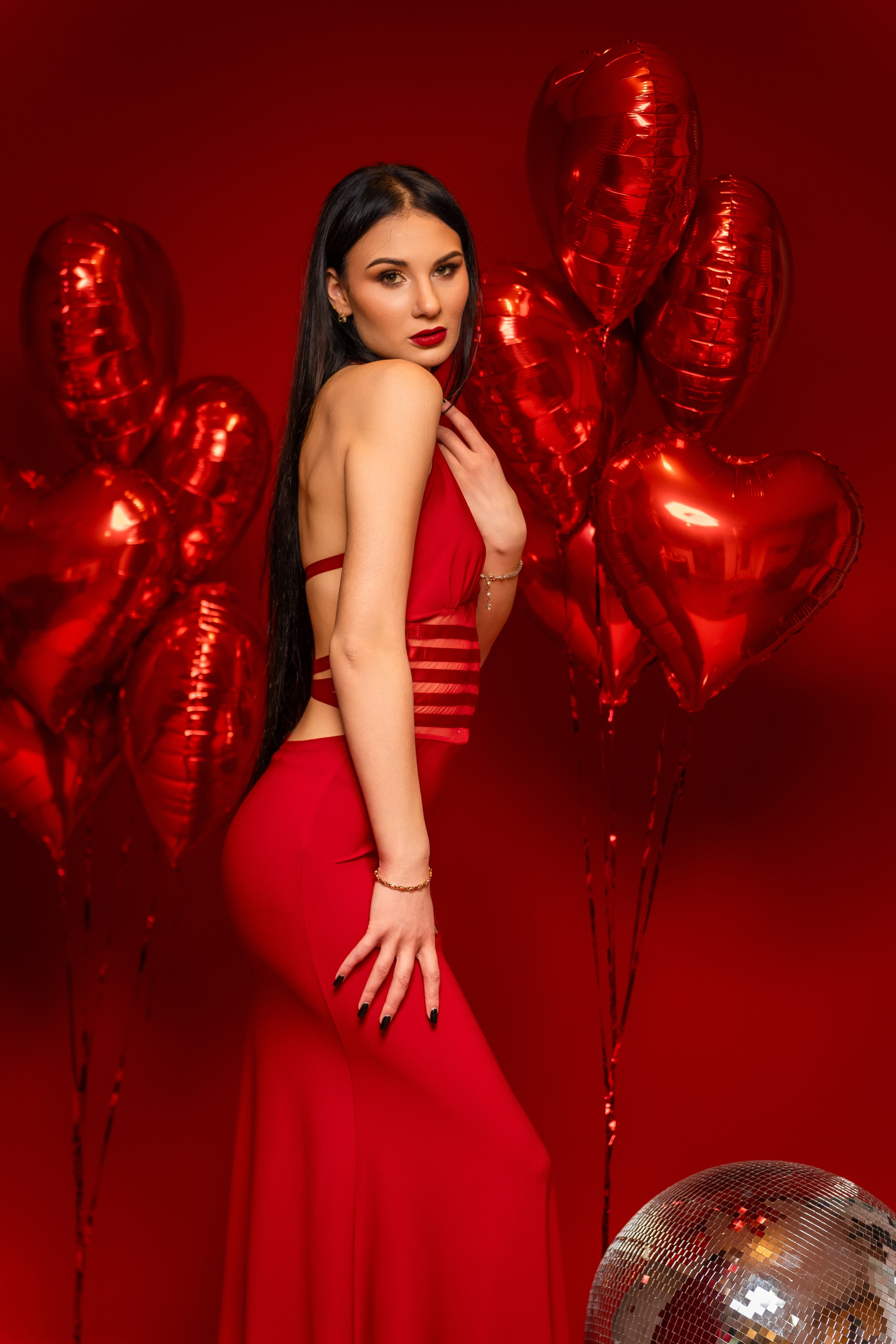 Ladies. Photographer in Paris