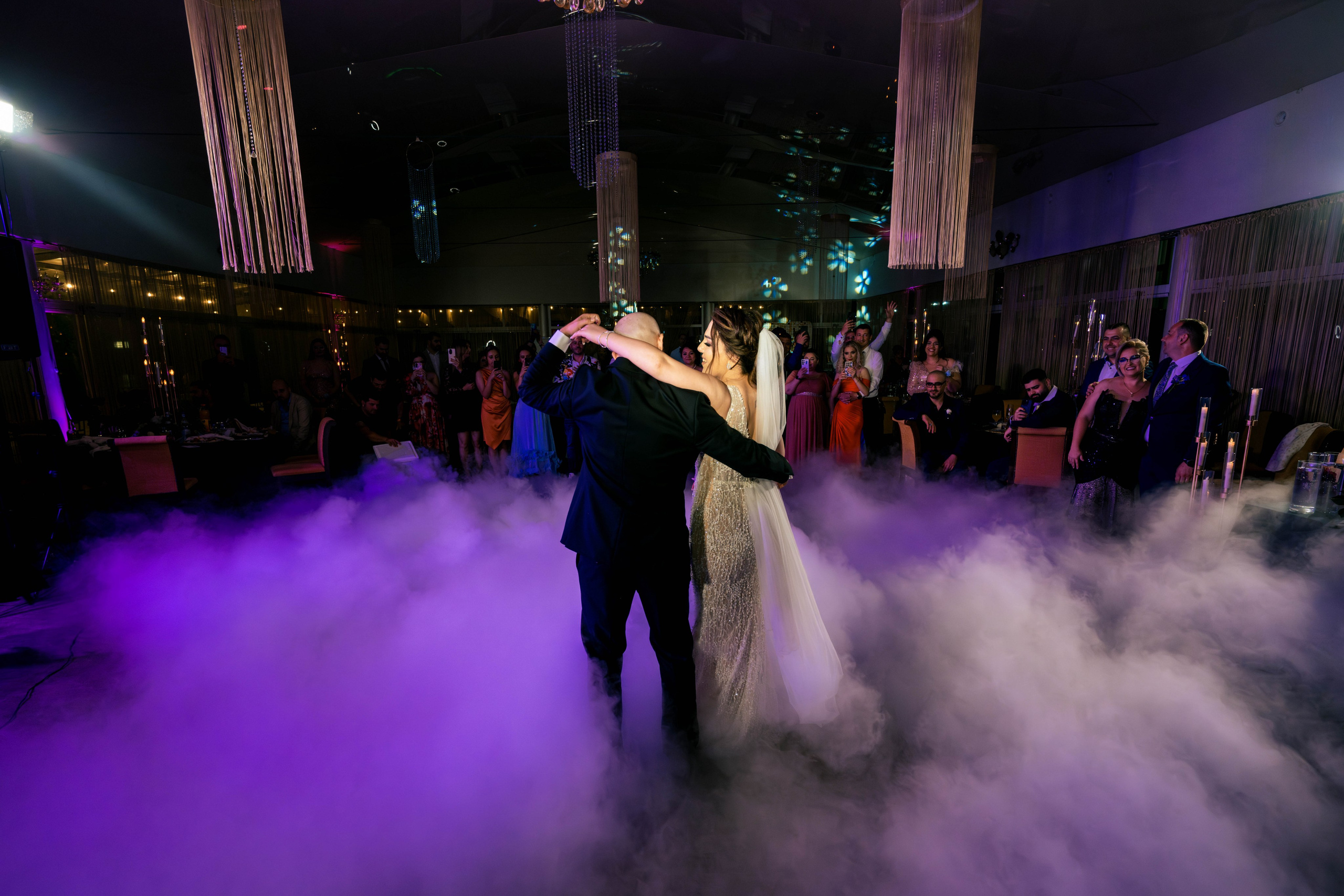 Crina & Cătălin. Acasă