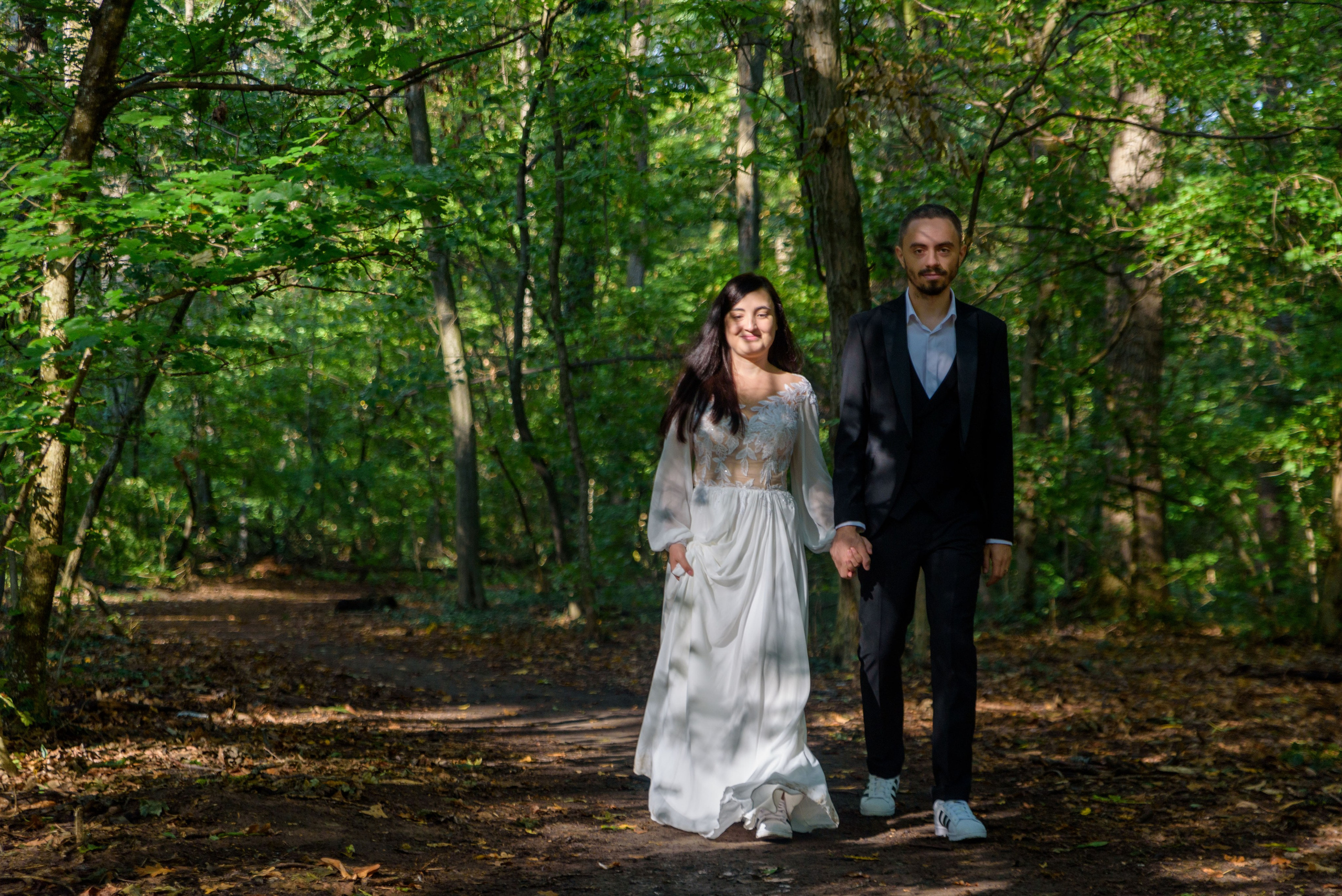 Ședința foto Trash the dress. Wedding photographer from Bucharest Eugen Elisei