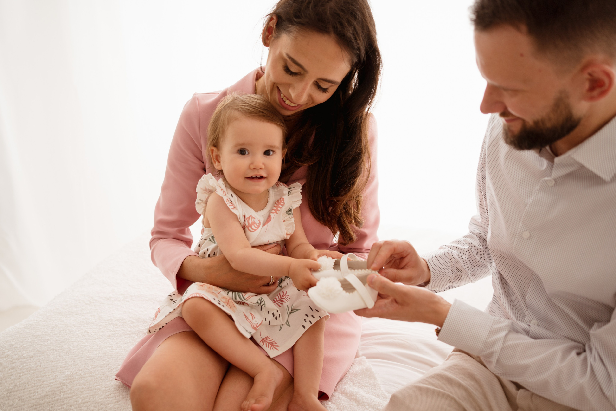 Chrzest Święty Natalii. Fotograf Łódź - sesja ciążowa, noworodkowa, dziecięca. Studio w Łodzi